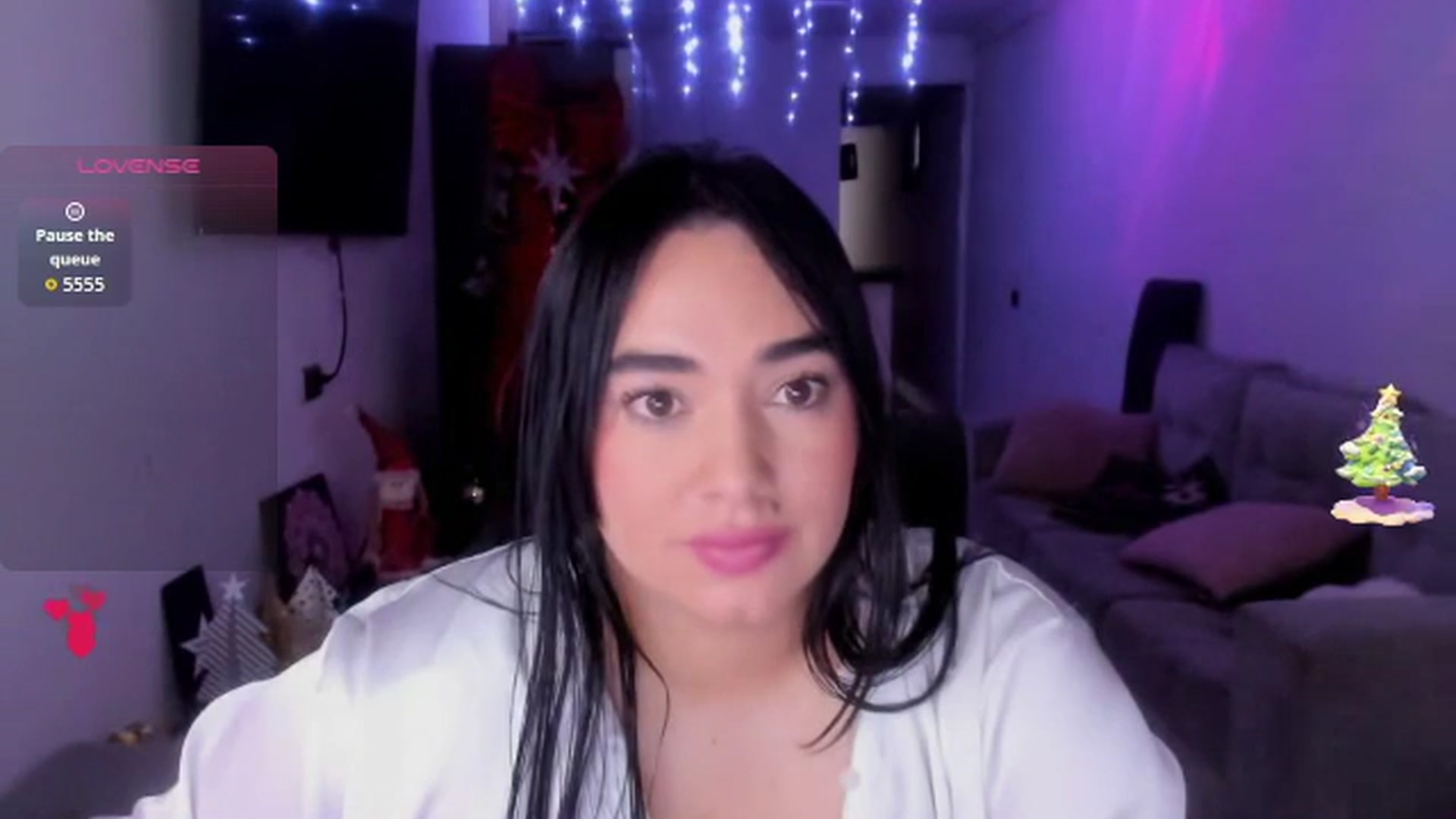 Gallery image thumbnail from CamiiHerrera's myfreecams stream on, 12/31/2025, 08:53 image 8 of 20
