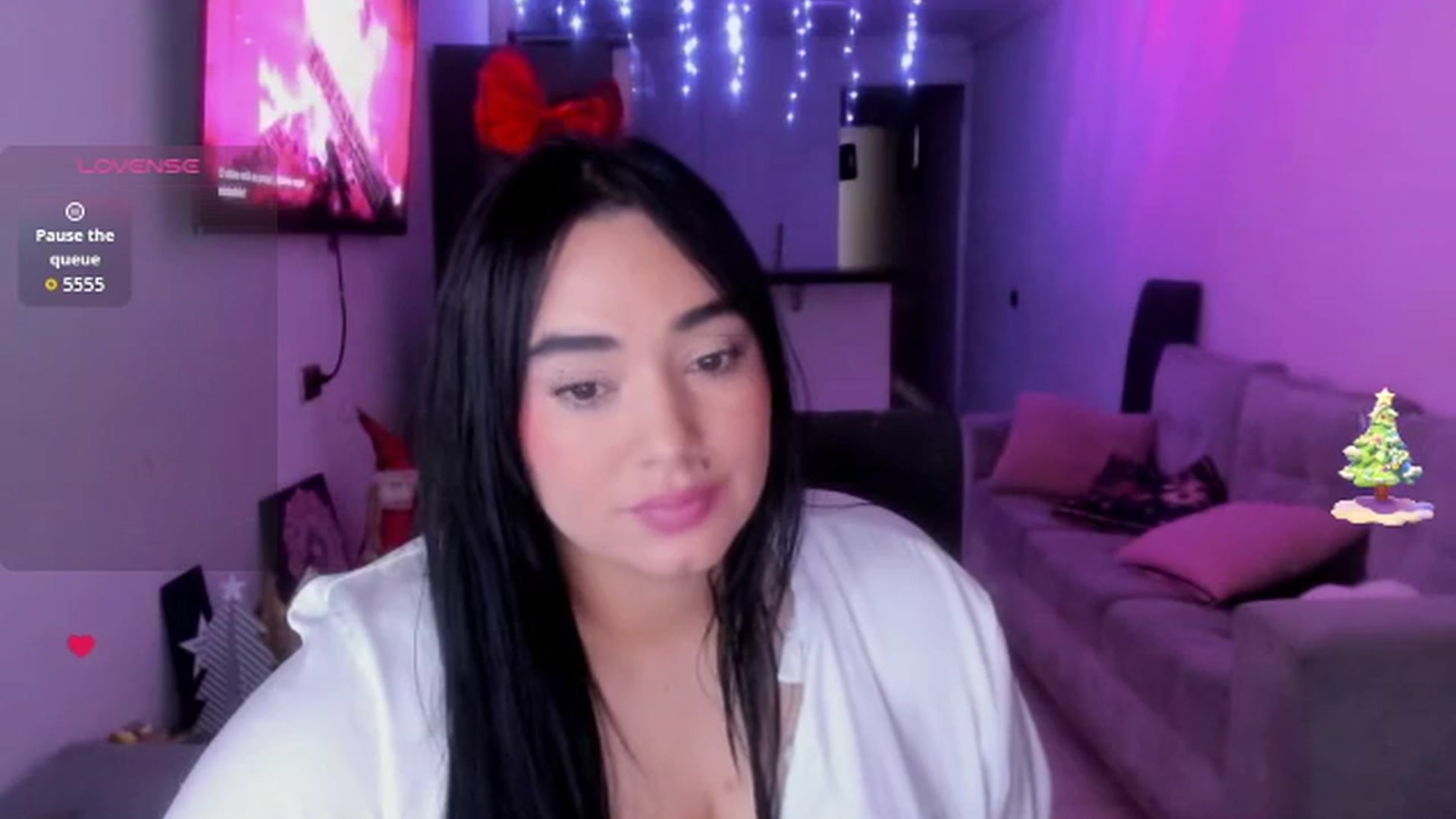 Gallery image thumbnail from CamiiHerrera's myfreecams stream on, 12/31/2025, 08:53 image 15 of 20