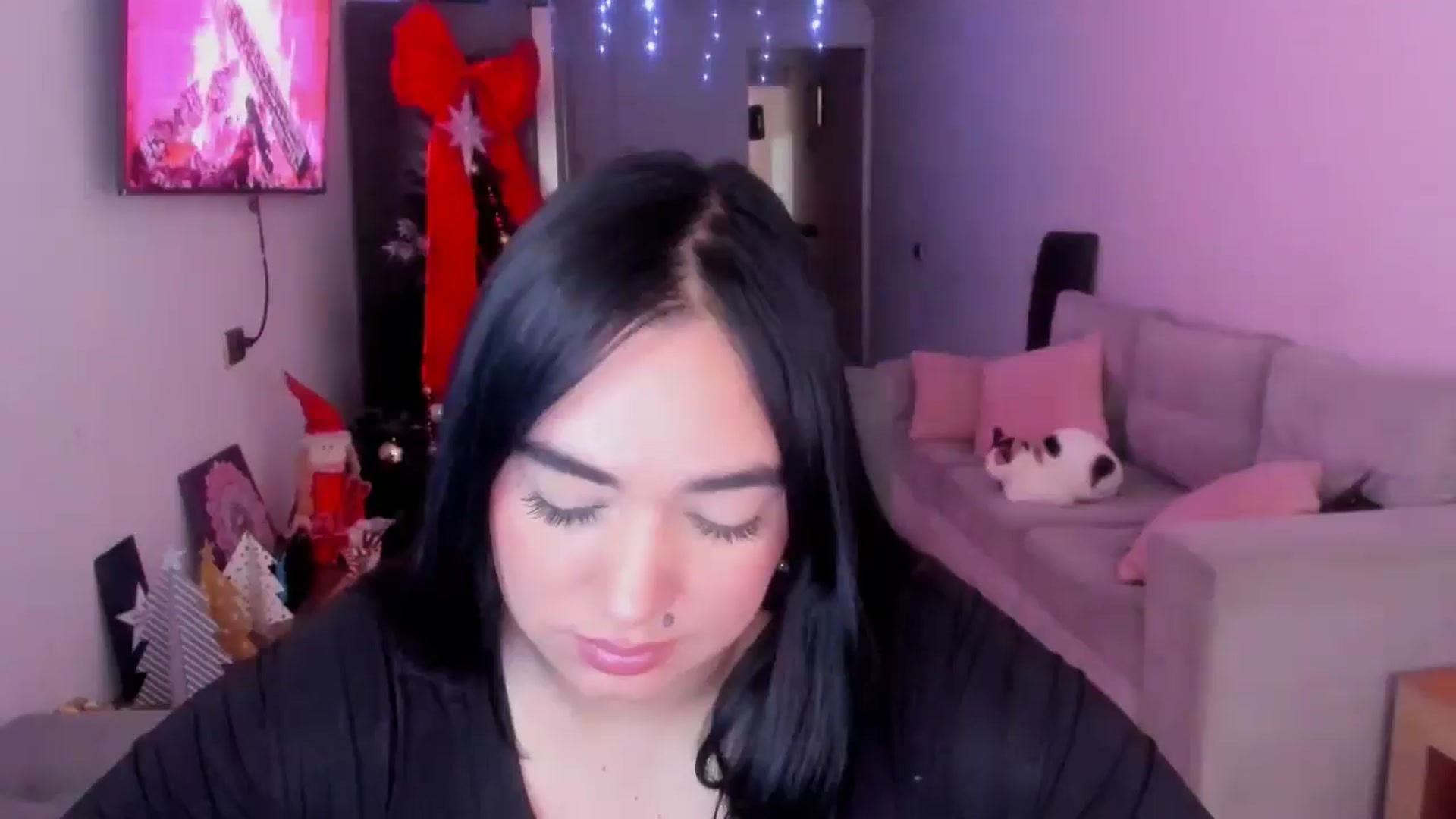Gallery image thumbnail from CamiiHerrera's myfreecams stream on, 01/03/2026, 13:38 image 11 of 20