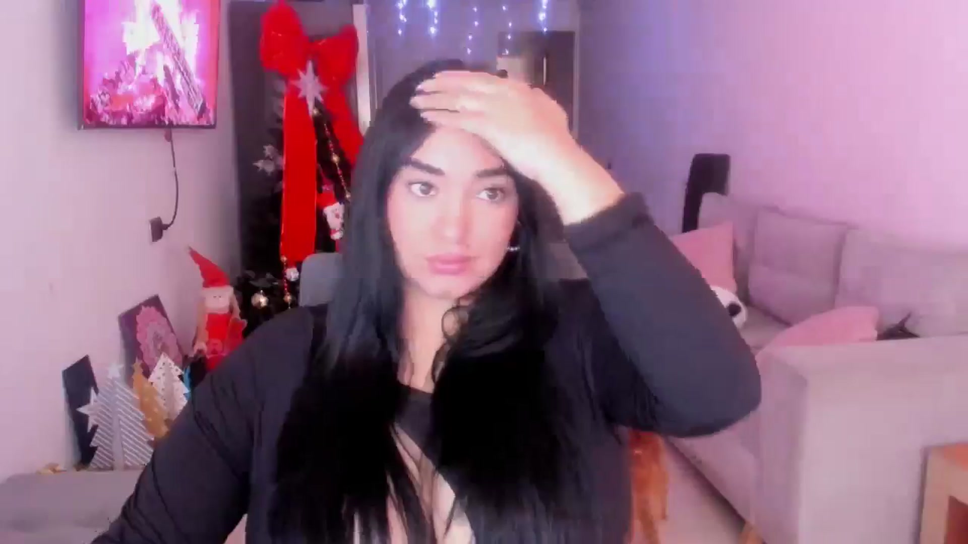Gallery image thumbnail from CamiiHerrera's myfreecams stream on, 01/03/2026, 13:38 image 17 of 20