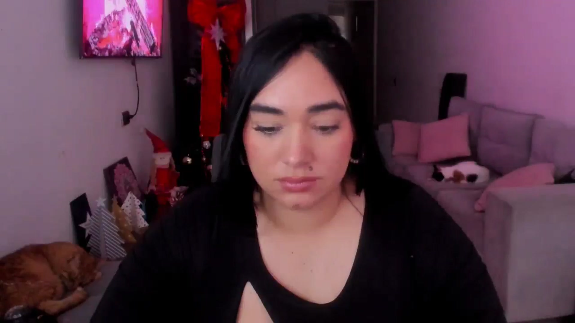 Gallery image thumbnail from CamiiHerrera's myfreecams stream on, 01/03/2026, 16:05 image 10 of 20