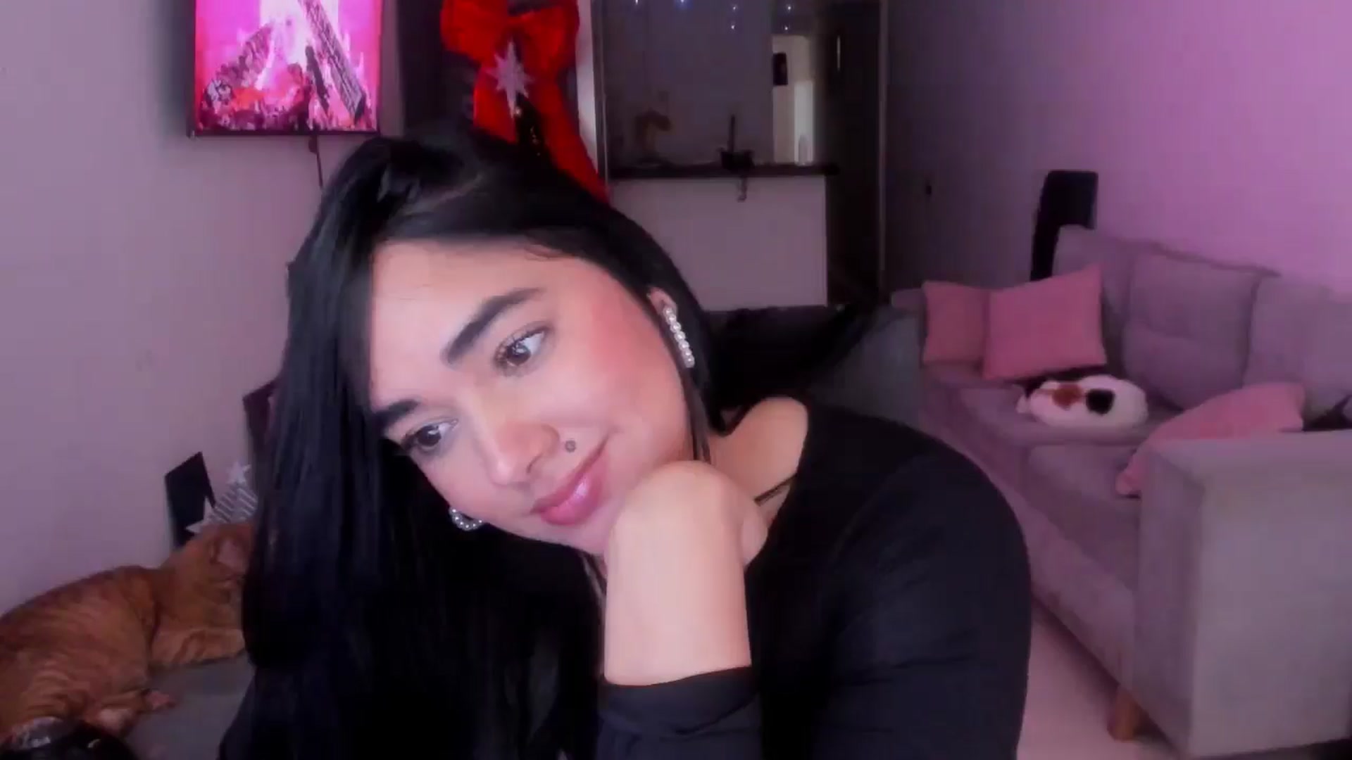 Gallery image thumbnail from CamiiHerrera's myfreecams stream on, 01/03/2026, 16:05 image 7 of 20