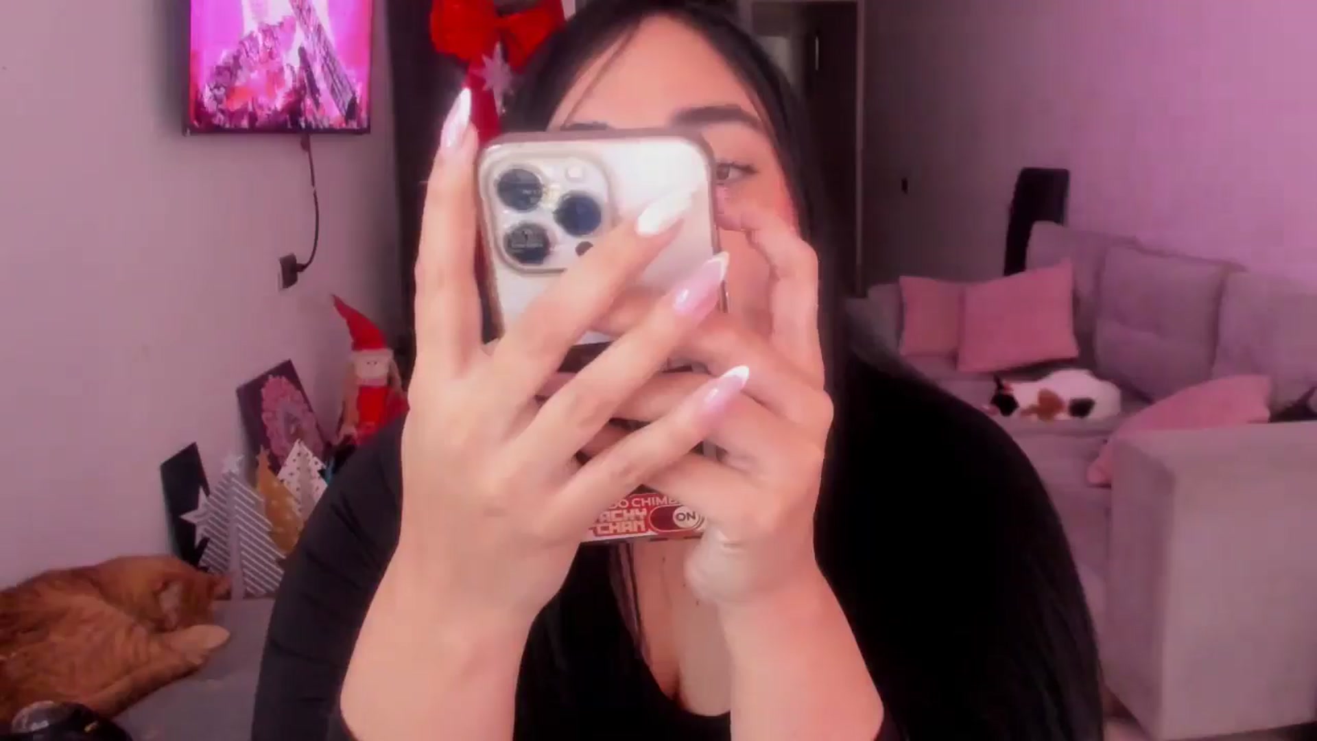 Gallery image thumbnail from CamiiHerrera's myfreecams stream on, 01/03/2026, 16:05 image 9 of 20