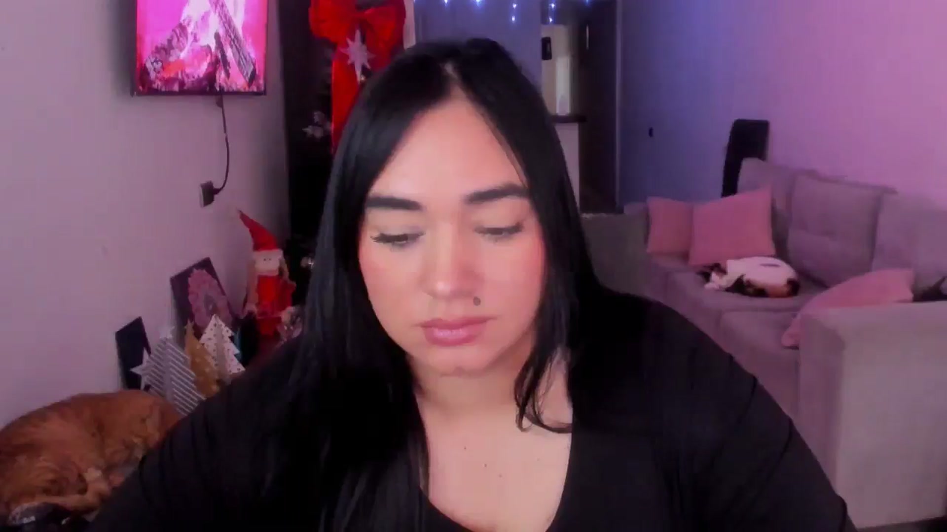 Gallery image thumbnail from CamiiHerrera's myfreecams stream on, 01/03/2026, 16:05 image 4 of 20