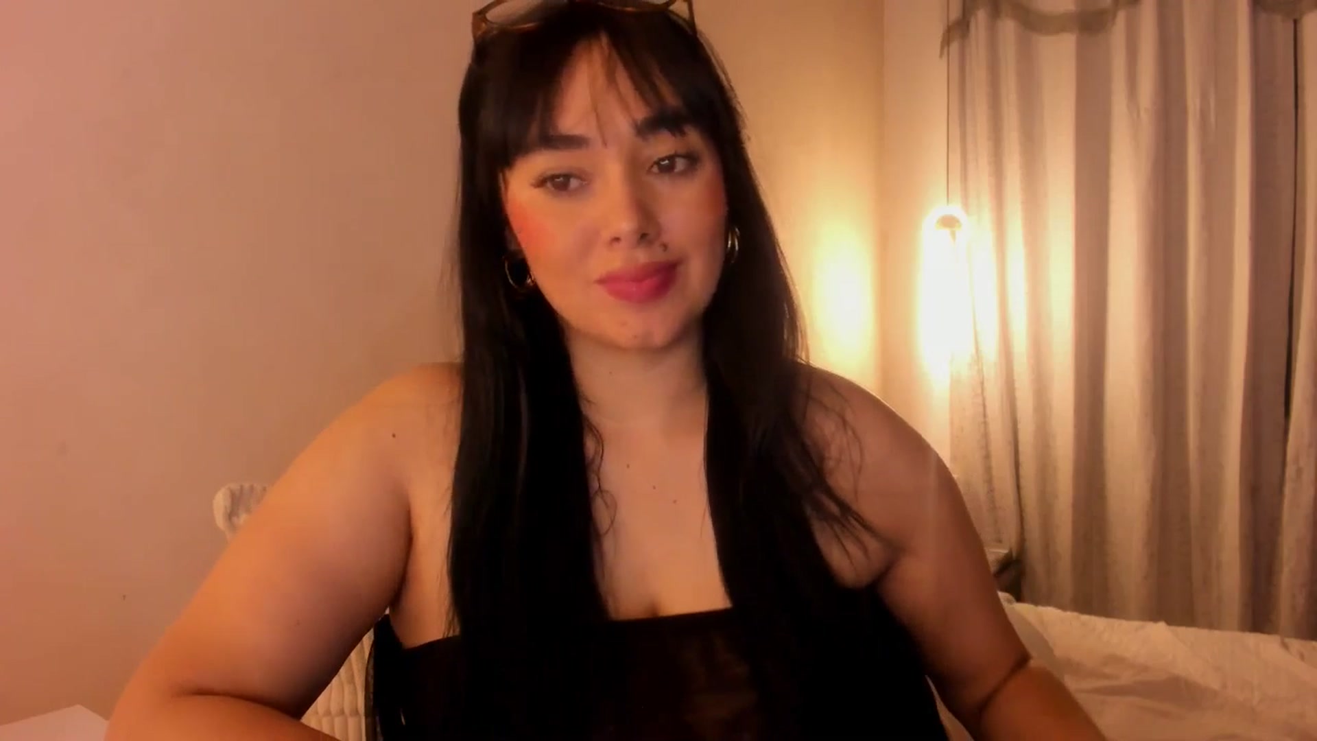 Gallery image thumbnail from CamiiHerrera's myfreecams stream on, 04/23/2026, 06:50 image 2 of 20