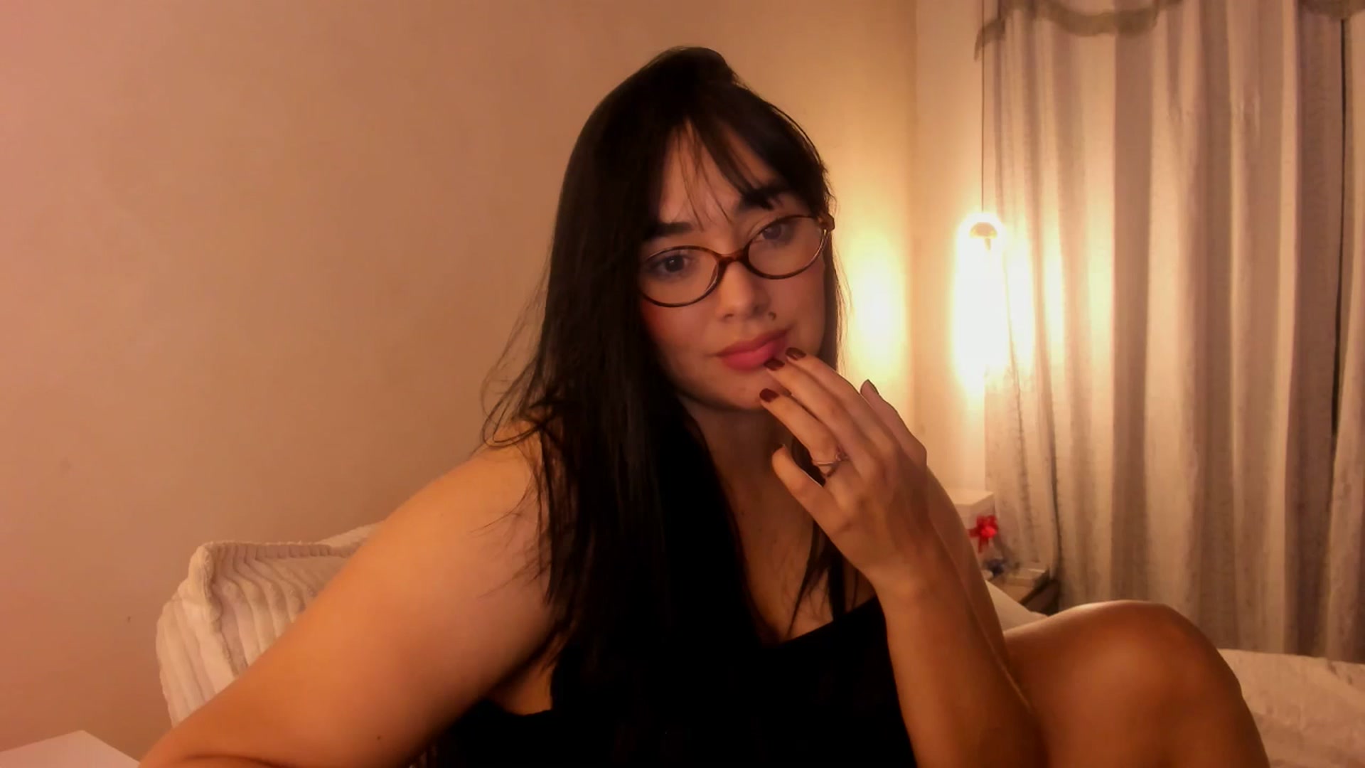 Gallery image thumbnail from CamiiHerrera's myfreecams stream on, 04/23/2026, 06:50 image 11 of 20