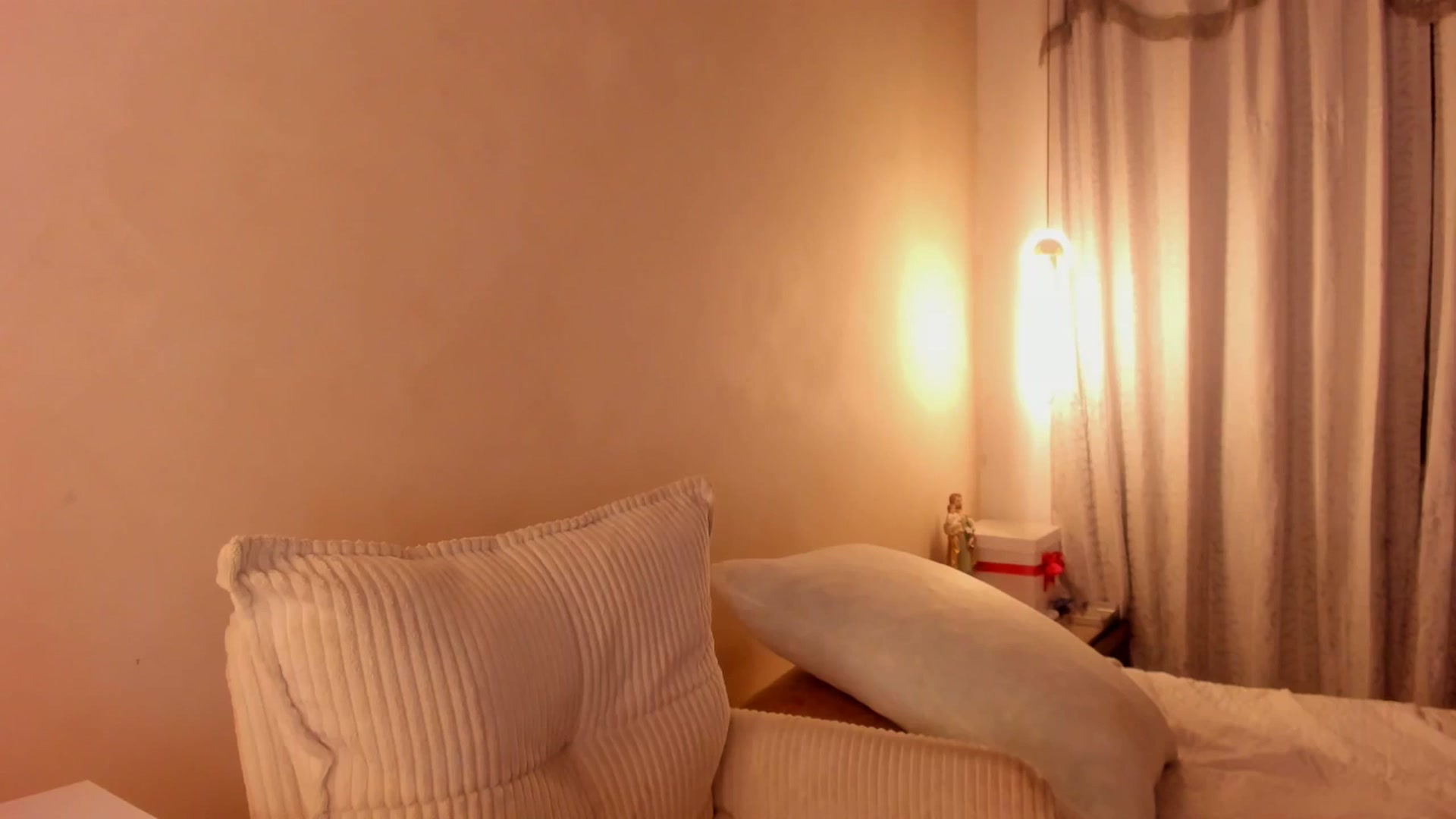 Gallery image thumbnail from CamiiHerrera's myfreecams stream on, 04/23/2026, 07:45 image 18 of 20