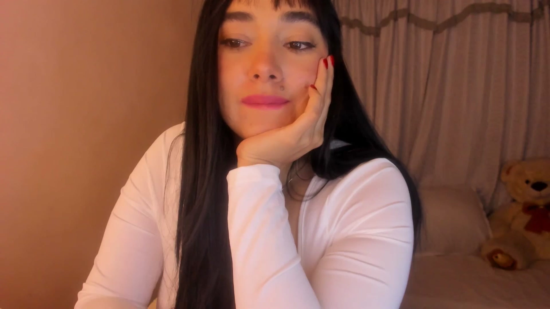 Gallery image thumbnail from CamiiHerrera's myfreecams stream on, 05/11/2026, 07:16 image 13 of 20