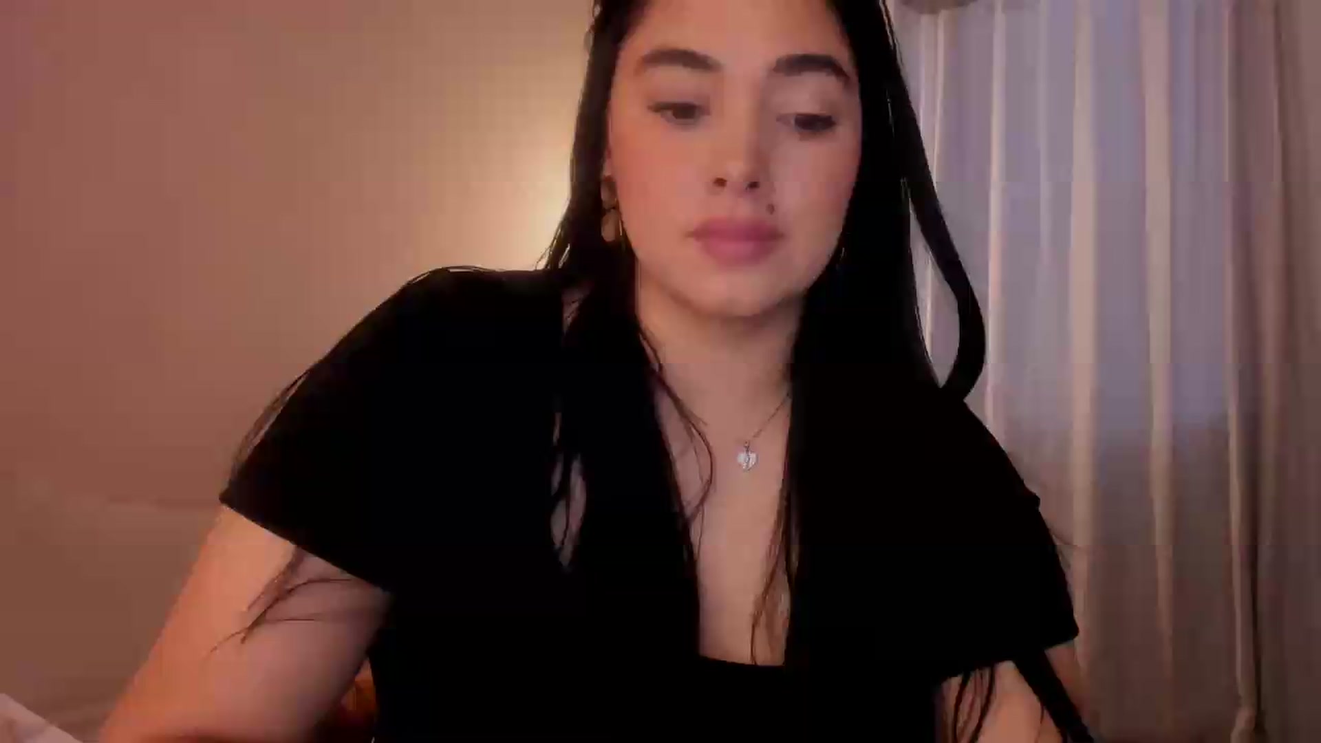 Gallery image thumbnail from CamiiHerrera's myfreecams stream on, 05/14/2026, 22:55 image 17 of 20