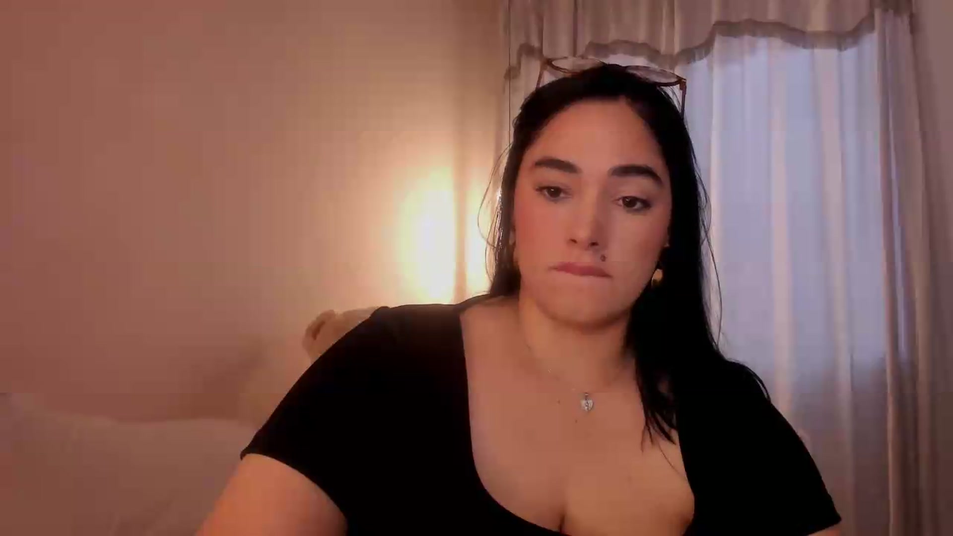 Gallery image thumbnail from CamiiHerrera's myfreecams stream on, 05/14/2026, 22:55 image 2 of 20