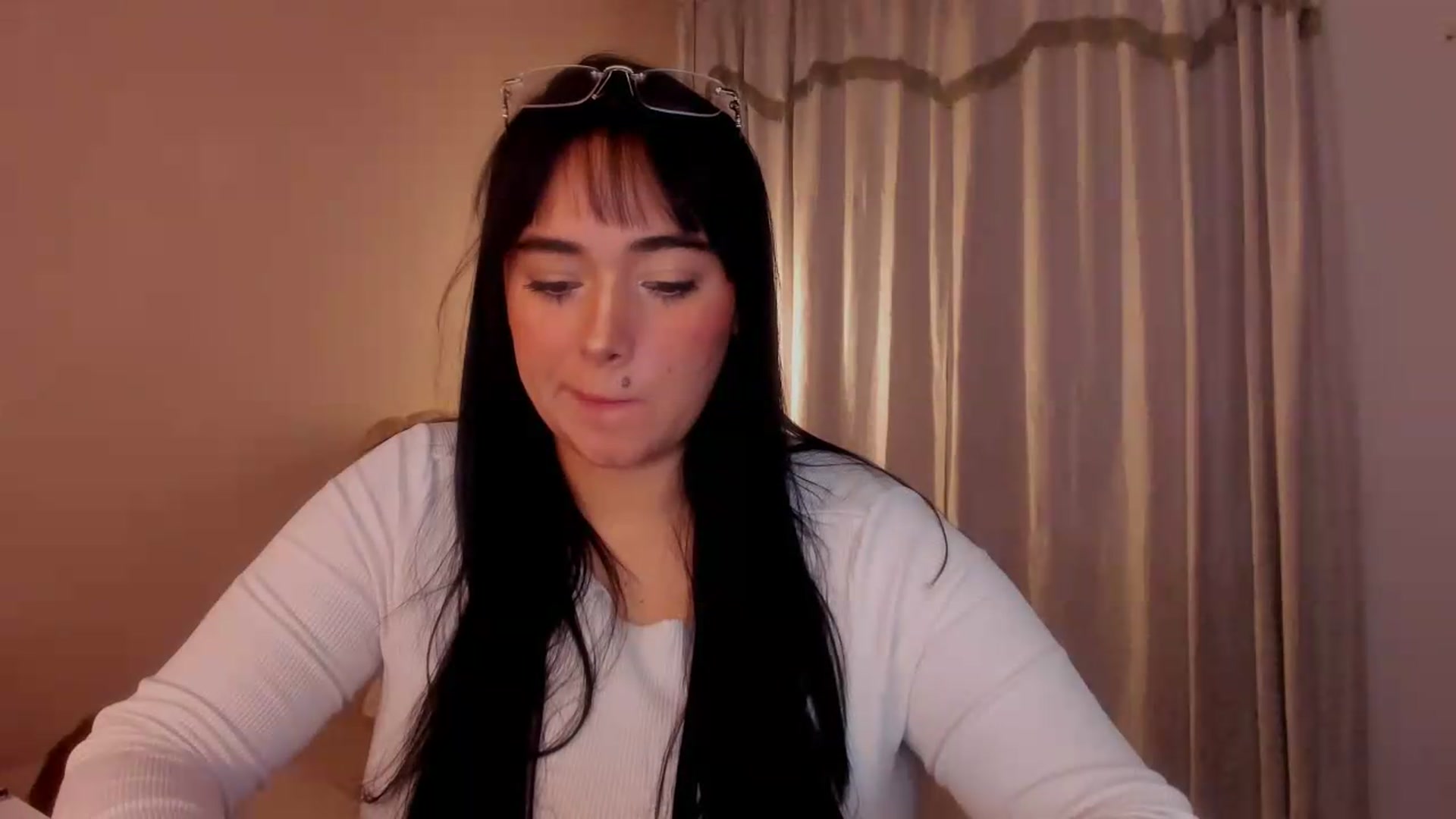 Gallery image thumbnail from CamiiHerrera's myfreecams stream on, 05/18/2026, 09:39 image 3 of 20