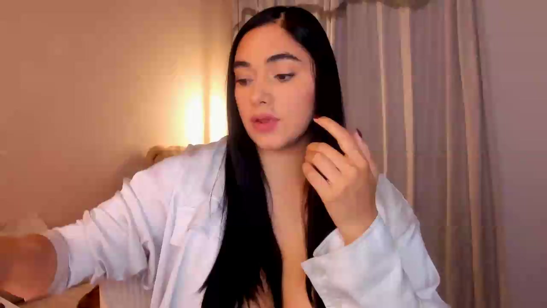 Gallery image thumbnail from CamiiHerrera's myfreecams stream on, 05/27/2026, 10:23 image 1 of 20