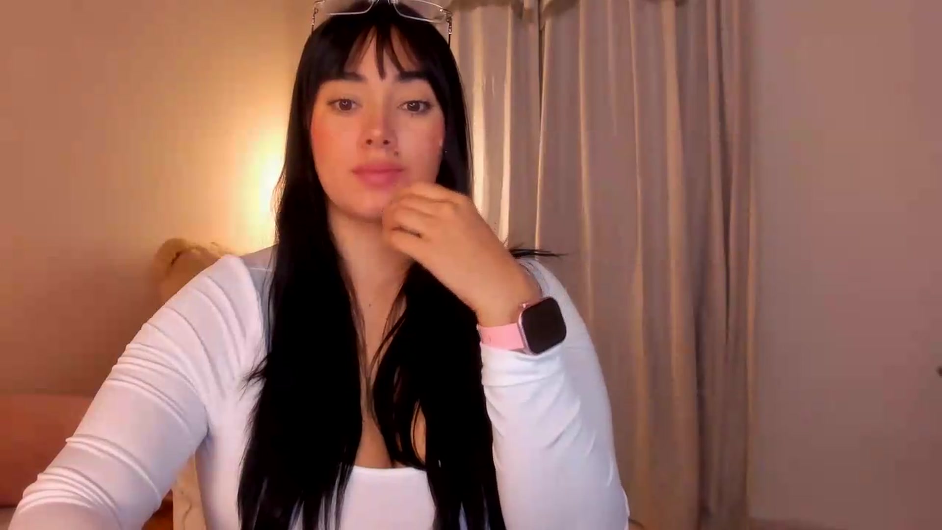 Gallery image thumbnail from CamiiHerrera's myfreecams stream on, 05/28/2026, 10:25 image 13 of 20