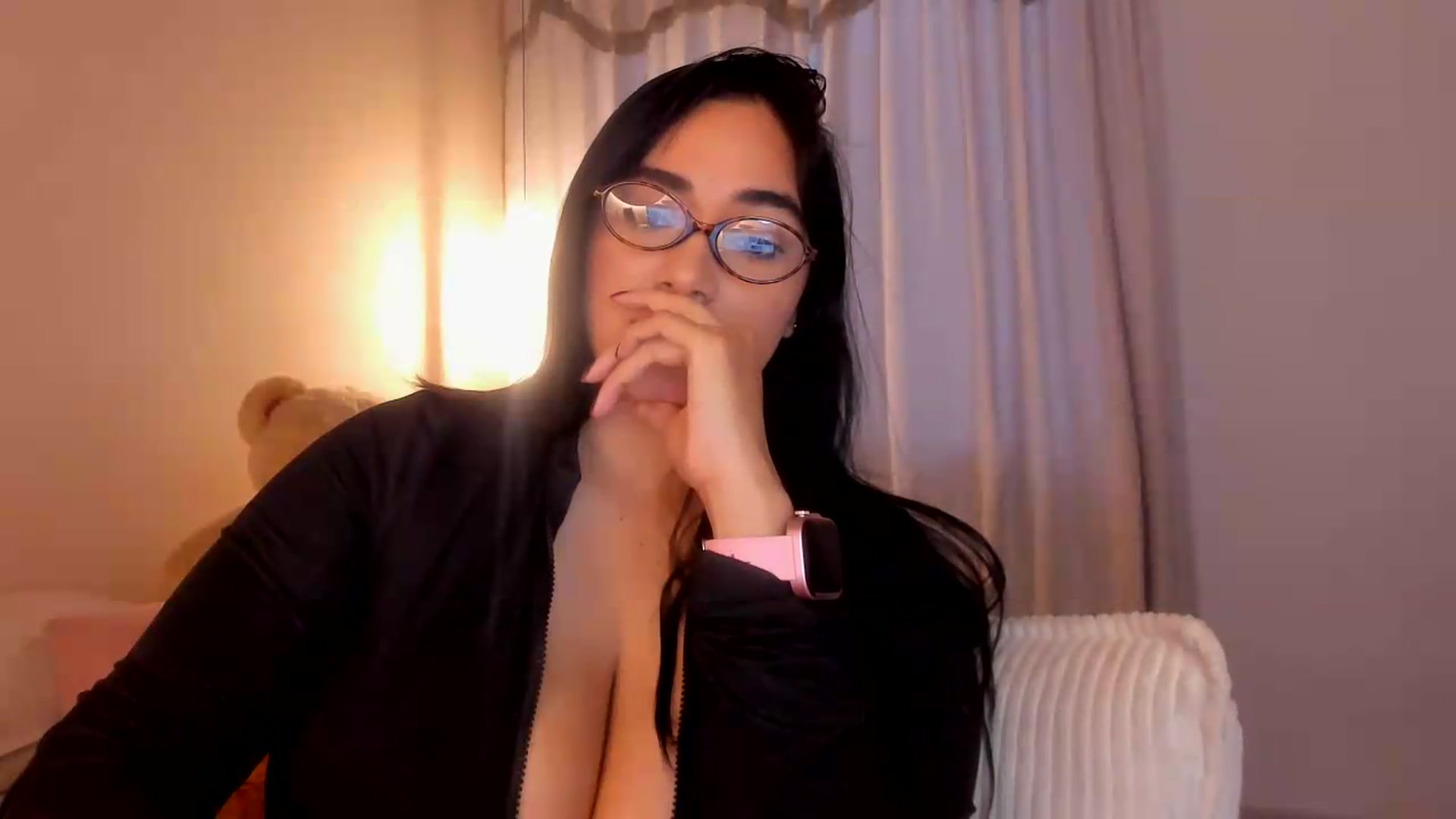 Gallery image thumbnail from CamiiHerrera's myfreecams stream on, 05/29/2026, 11:19 image 16 of 20