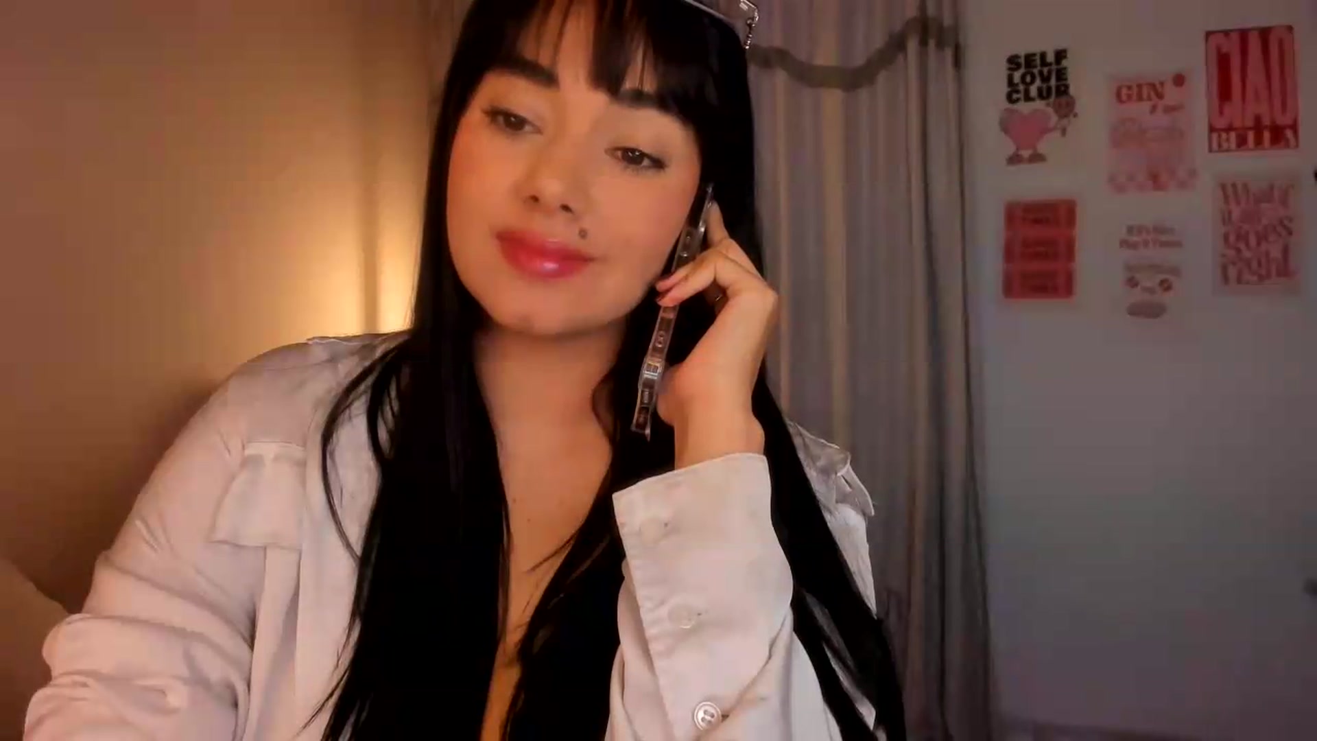 Gallery image thumbnail from CamiiHerrera's myfreecams stream on, 06/10/2026, 09:01 image 16 of 20