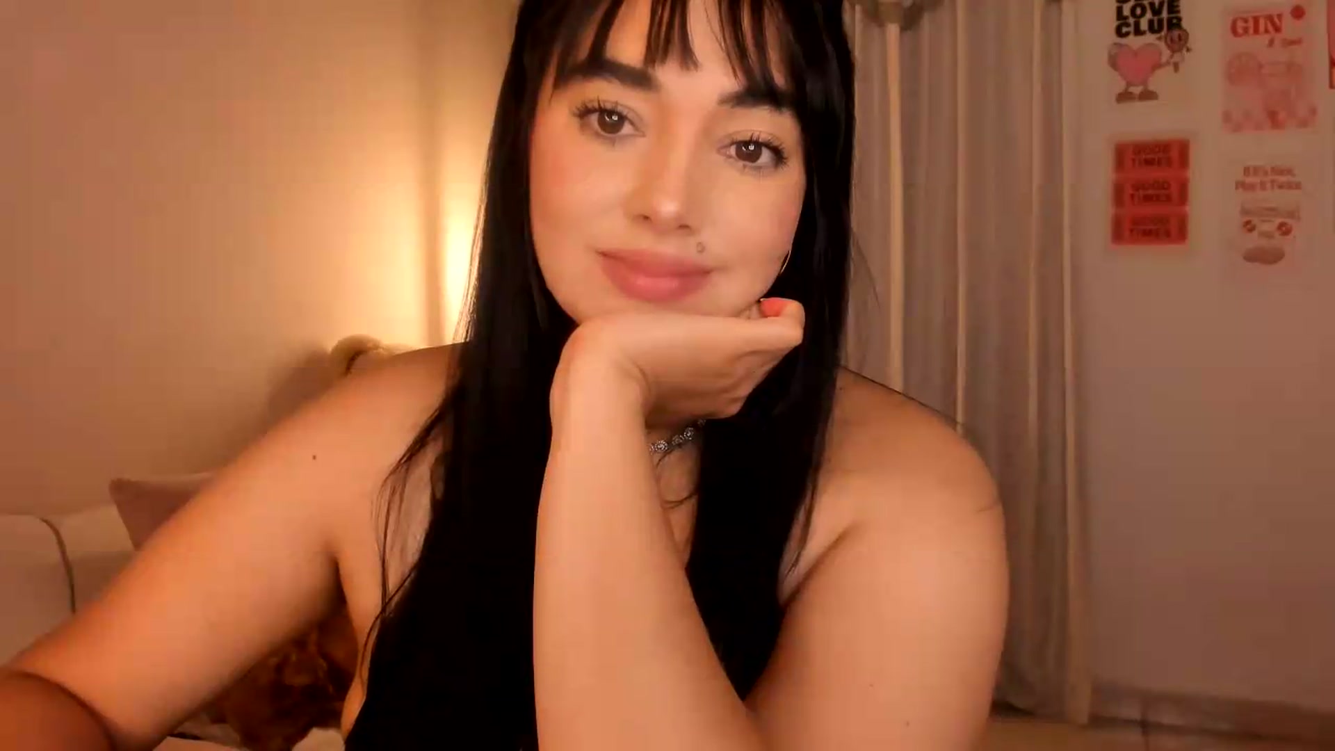 Gallery image thumbnail from CamiiHerrera's myfreecams stream on, 06/25/2026, 02:29 image 19 of 20