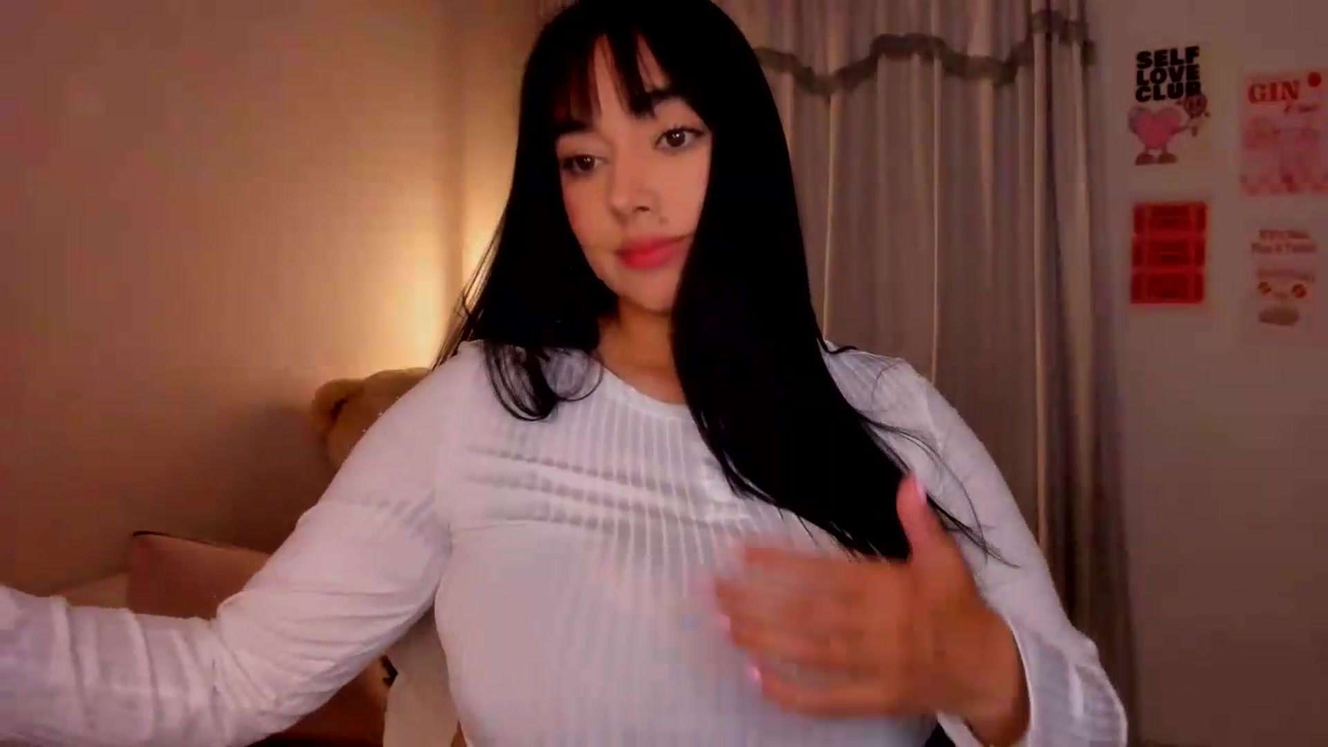 Gallery image thumbnail from CamiiHerrera's myfreecams stream on, 07/03/2026, 06:10 image 10 of 20