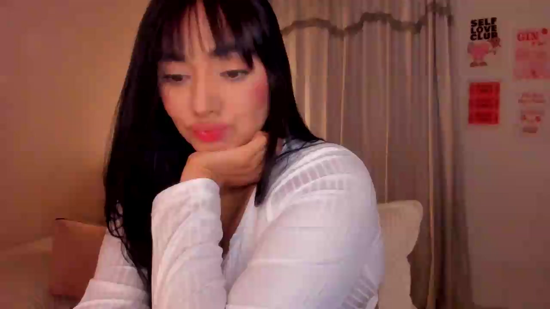 Gallery image thumbnail from CamiiHerrera's myfreecams stream on, 07/03/2026, 06:10 image 16 of 20