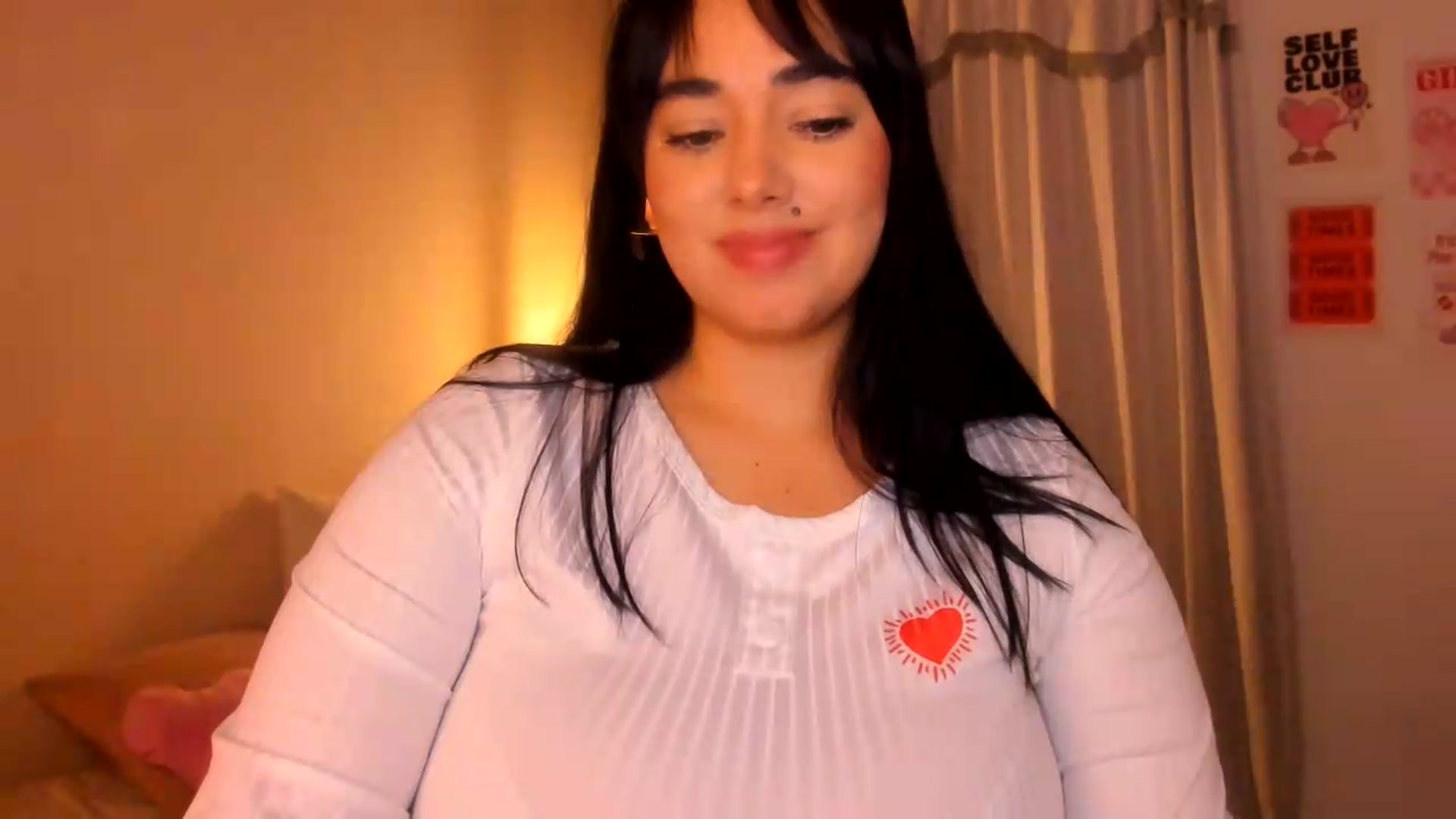 Gallery image thumbnail from CamiiHerrera's myfreecams stream on, 07/07/2026, 08:27 image 7 of 20