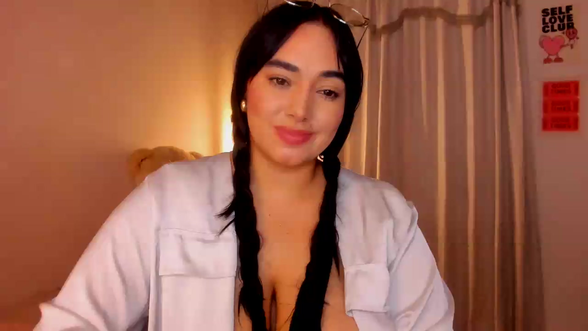 Gallery image thumbnail from CamiiHerrera's myfreecams stream on, 07/08/2026, 08:34 image 1 of 20