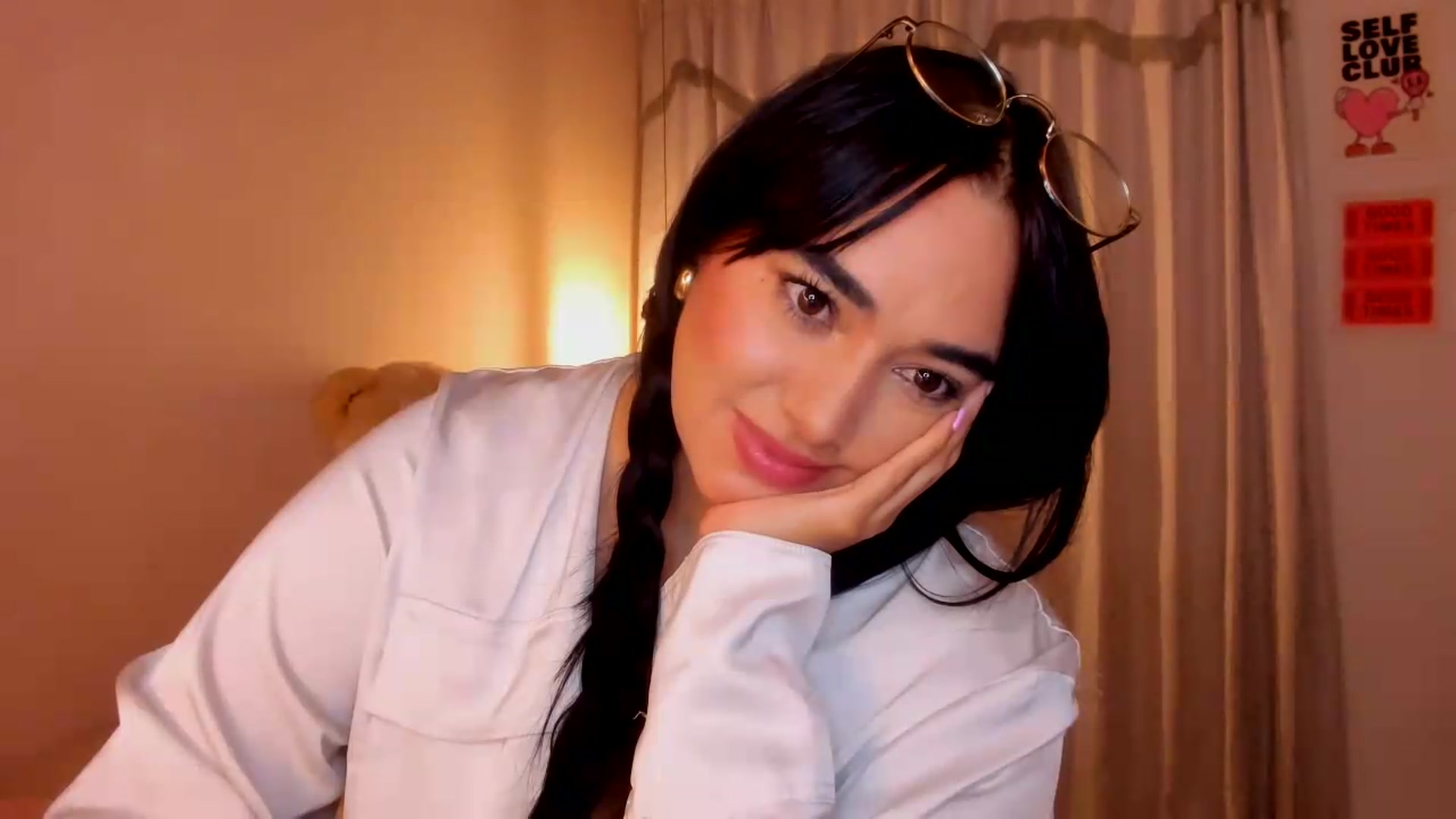 Gallery image thumbnail from CamiiHerrera's myfreecams stream on, 07/08/2026, 08:34 image 6 of 20