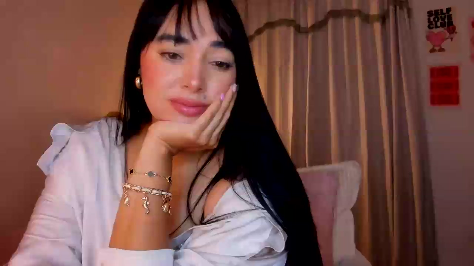 Gallery image thumbnail from CamiiHerrera's myfreecams stream on, 07/09/2026, 09:58 image 10 of 20
