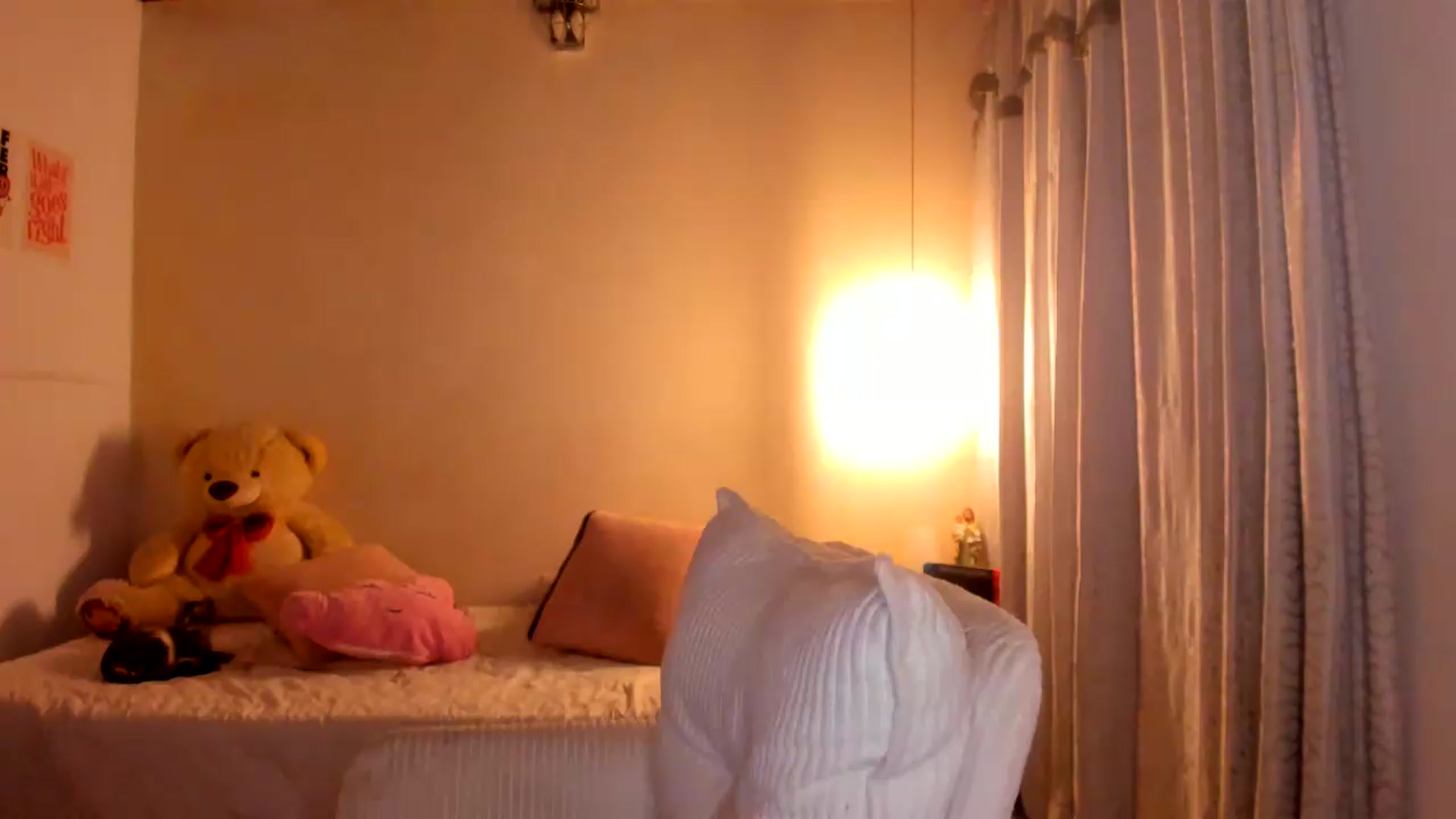 Gallery image thumbnail from CamiiHerrera's myfreecams stream on, 07/20/2026, 07:30 image 17 of 20