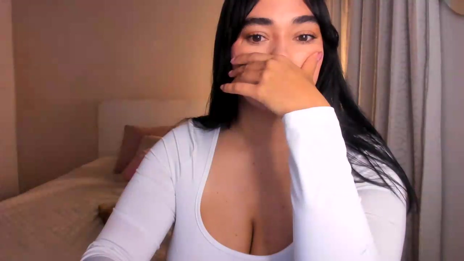 Gallery image thumbnail from CamiiHerrera's myfreecams stream on, 07/23/2026, 09:21 image 20 of 20