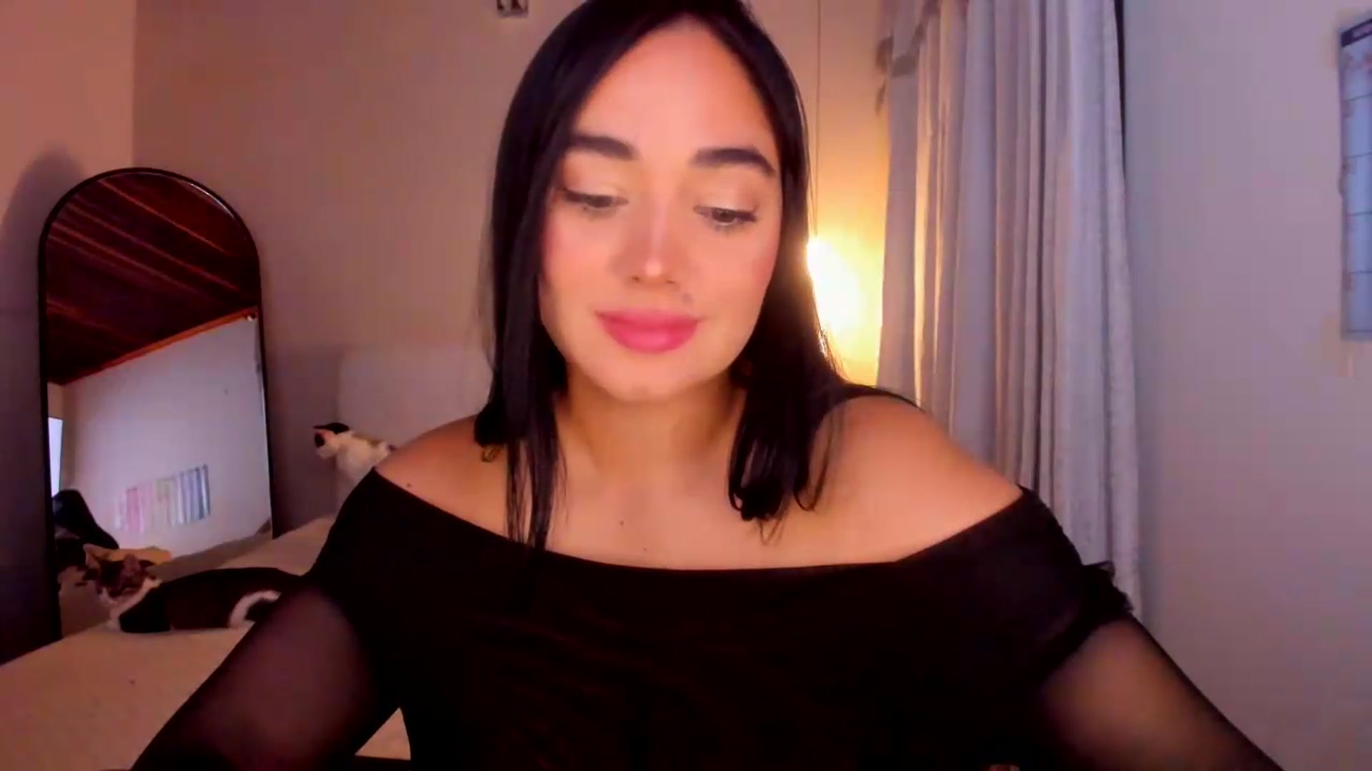 Gallery image thumbnail from CamiiHerrera's myfreecams stream on, 08/23/2026, 07:35 image 16 of 20
