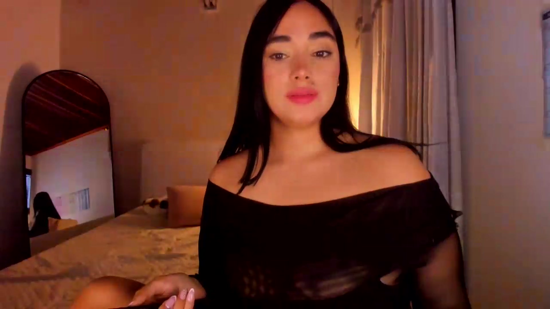 Gallery image thumbnail from CamiiHerrera's myfreecams stream on, 08/23/2026, 09:31 image 13 of 20