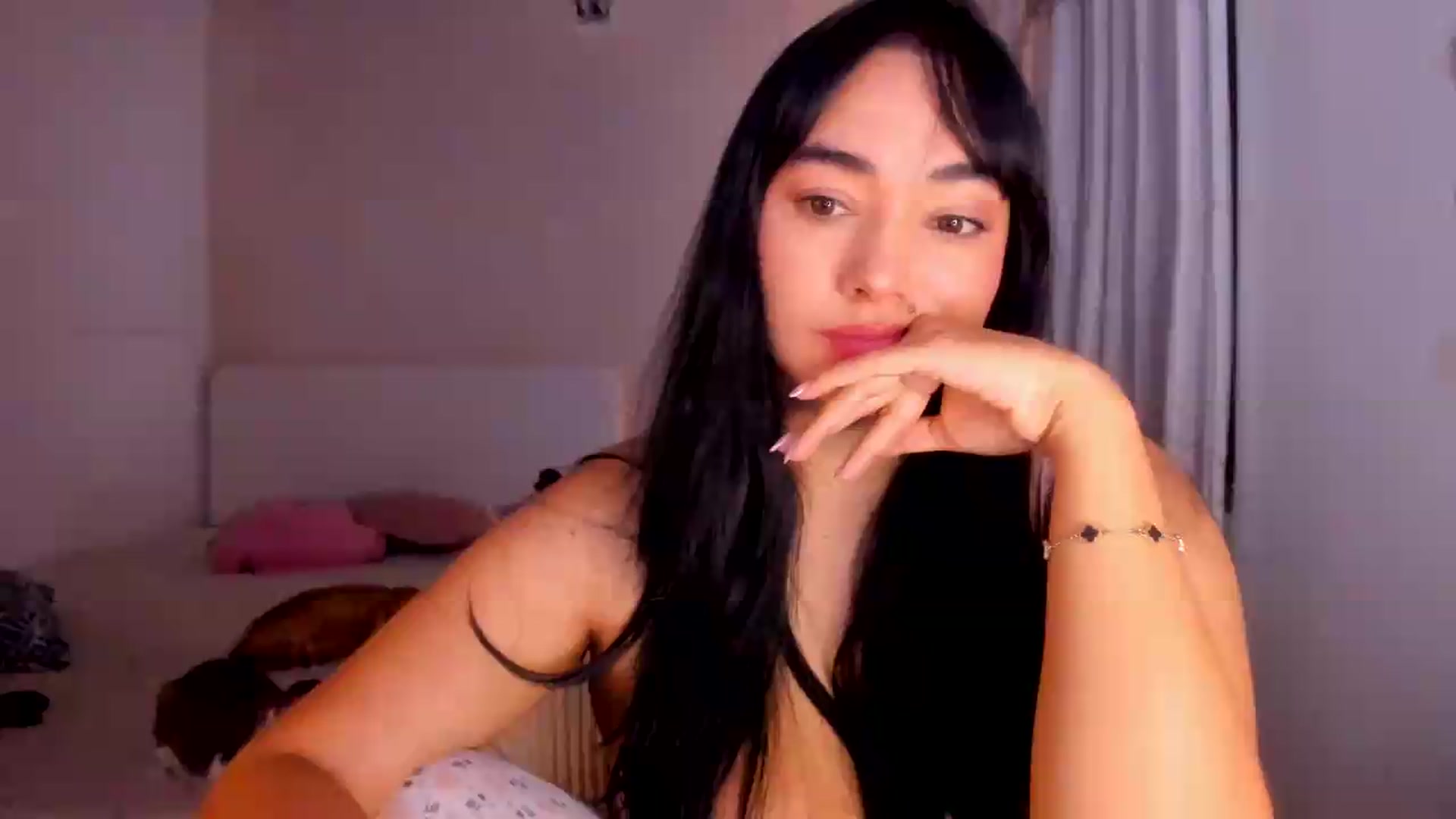 Gallery image thumbnail from CamiiHerrera's myfreecams stream on, 08/31/2026, 10:23 image 16 of 20
