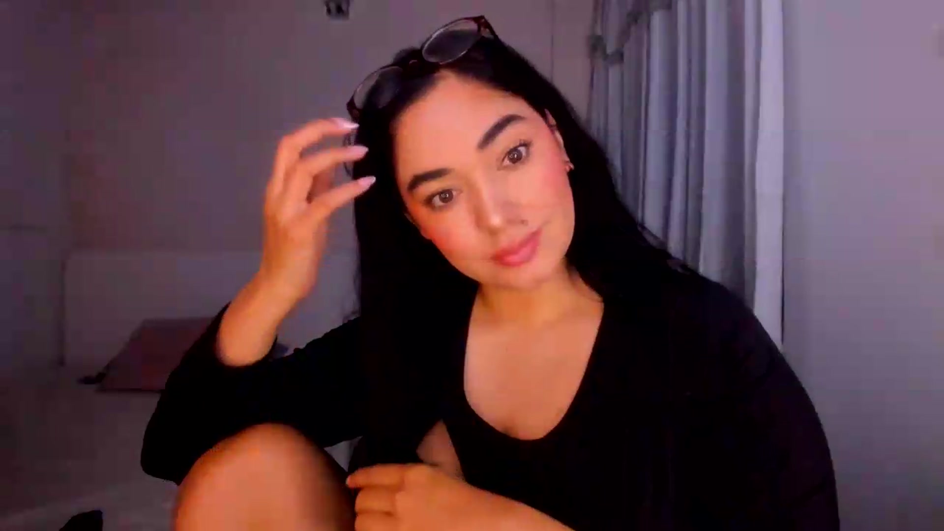 Gallery image thumbnail from CamiiHerrera's myfreecams stream on, 09/04/2026, 09:58 image 7 of 20