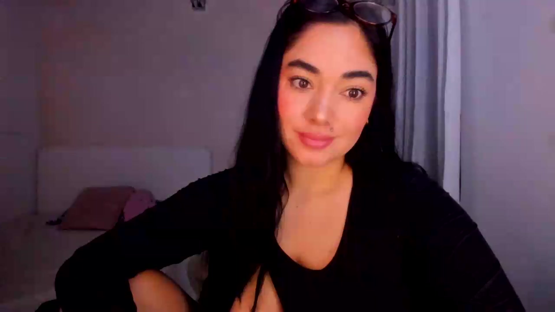 Gallery image thumbnail from CamiiHerrera's myfreecams stream on, 09/04/2026, 09:58 image 4 of 20