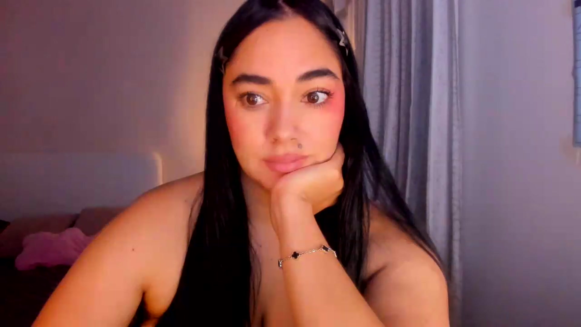 Gallery image thumbnail from CamiiHerrera's myfreecams stream on, 09/08/2026, 07:42 image 5 of 20