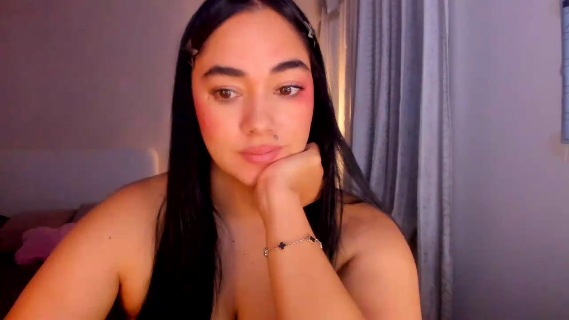 Gallery image thumbnail from CamiiHerrera's myfreecams stream on, 09/08/2026, 07:42 image 7 of 20