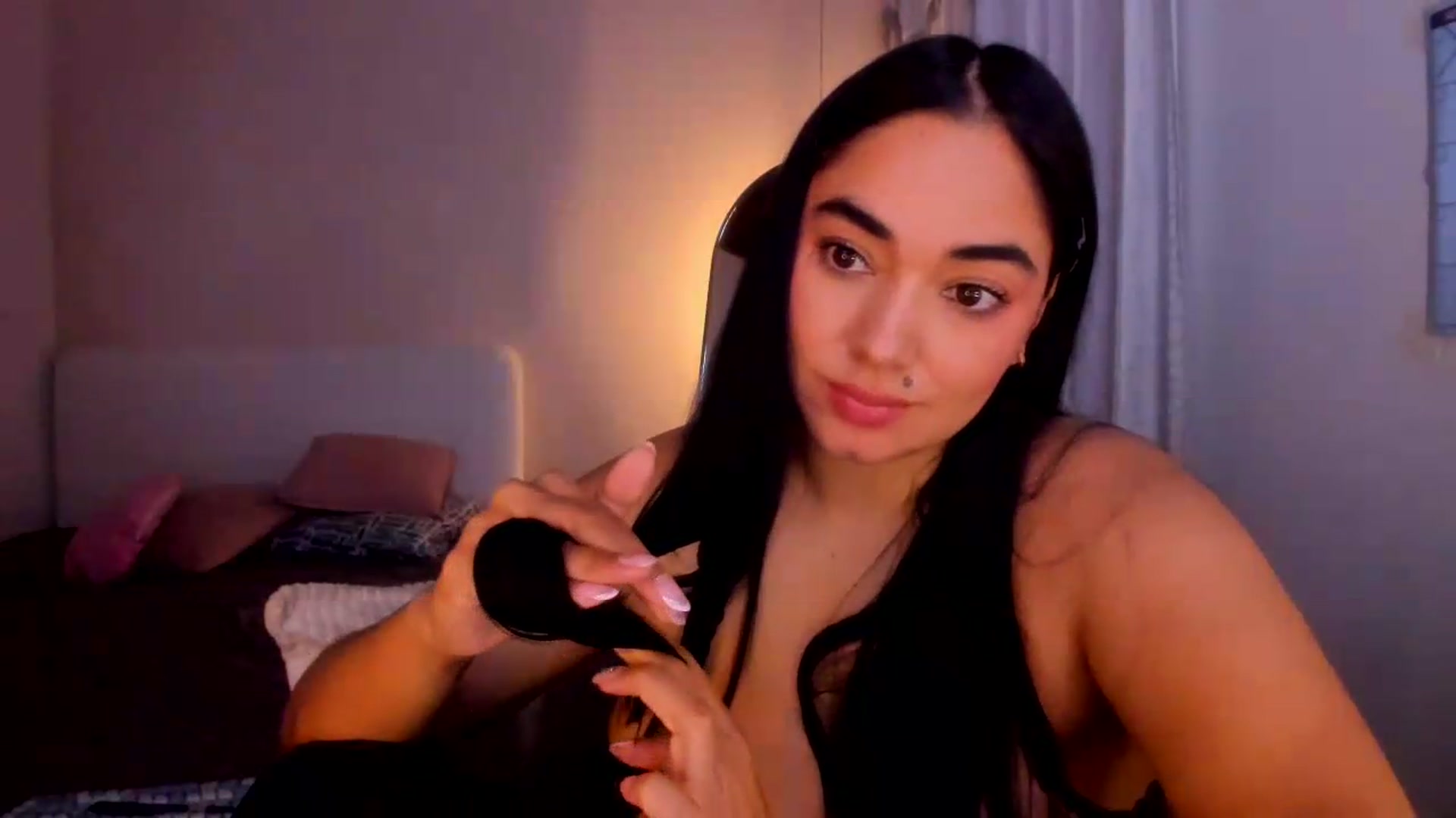 Gallery image thumbnail from CamiiHerrera's myfreecams stream on, 09/08/2026, 11:07 image 20 of 20