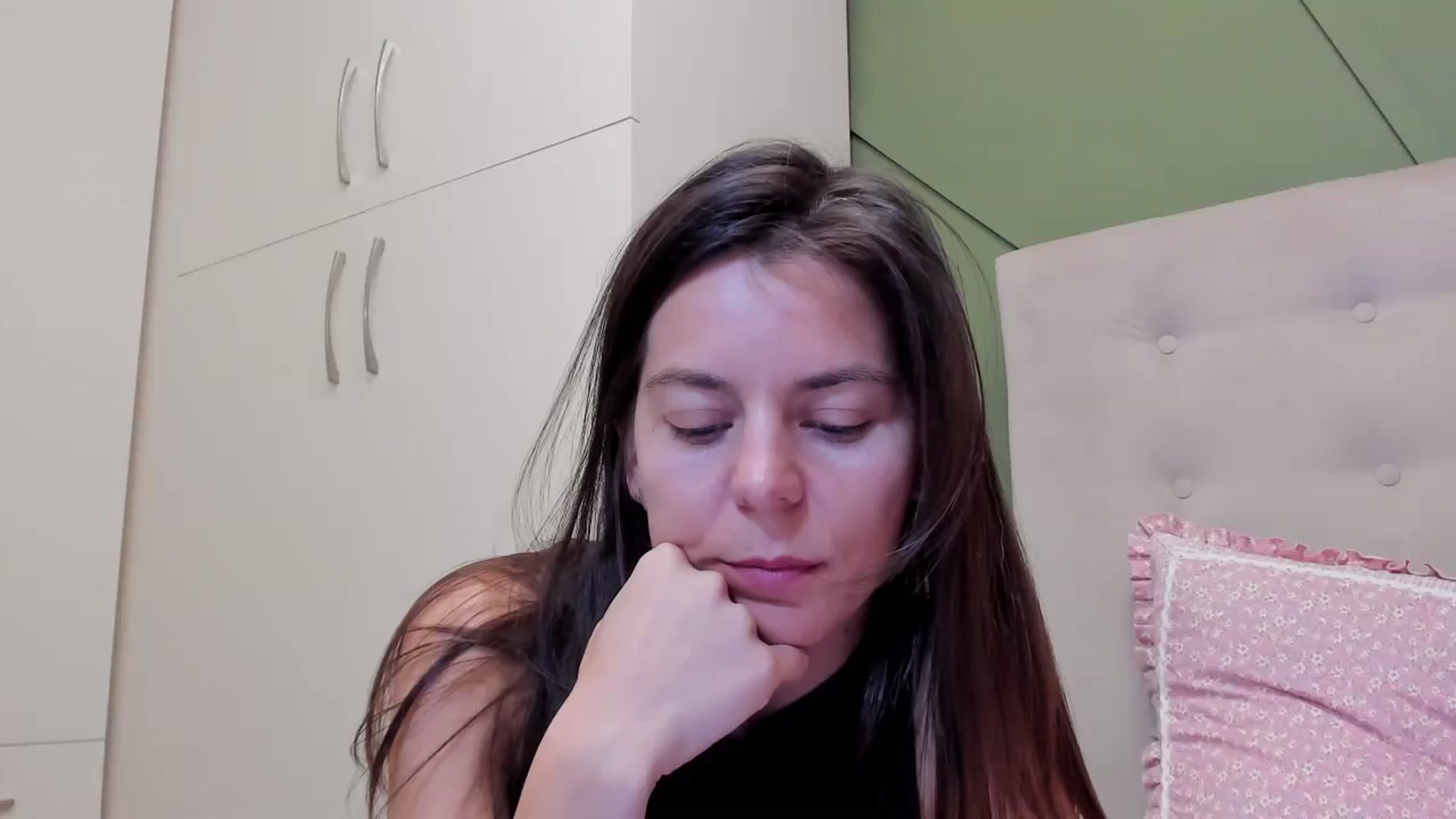 Gallery image thumbnail from CamilaAccardi's myfreecams stream on, 03/08/2026, 17:45 image 15 of 20