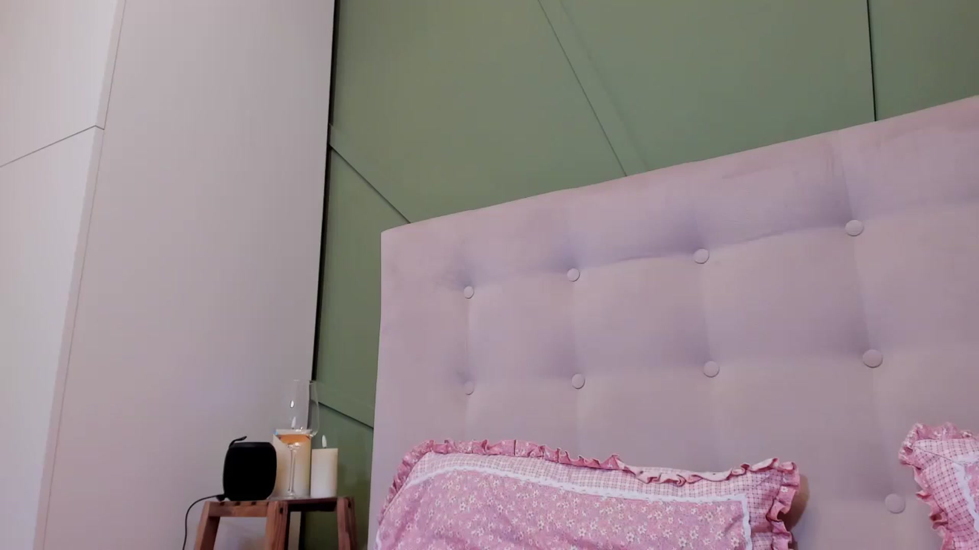 Gallery image thumbnail from CamilaAccardi's myfreecams stream on, 03/10/2026, 19:42 image 3 of 20