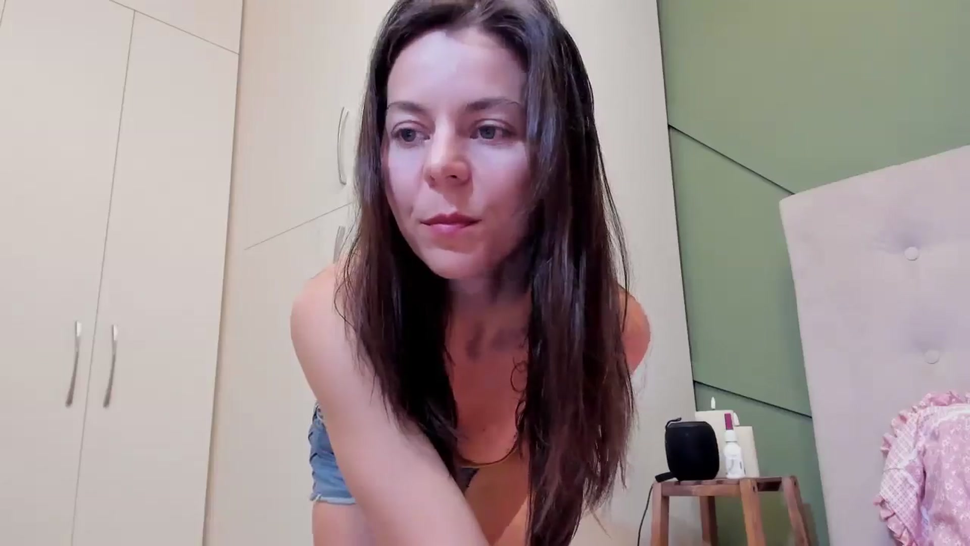 Gallery image thumbnail from CamilaAccardi's myfreecams stream on, 03/11/2026, 13:55 image 16 of 20