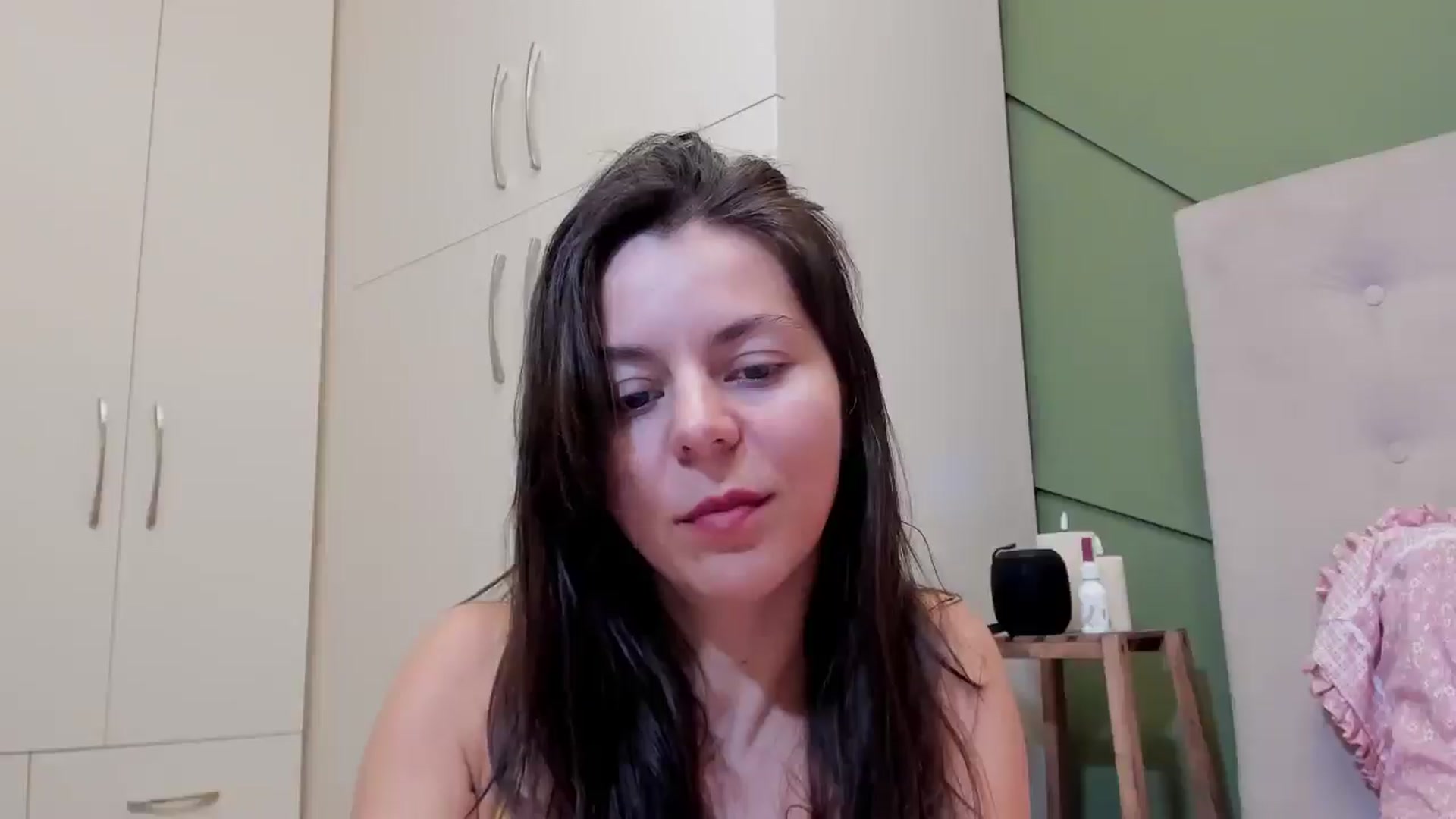 Gallery image thumbnail from CamilaAccardi's myfreecams stream on, 03/11/2026, 13:55 image 17 of 20