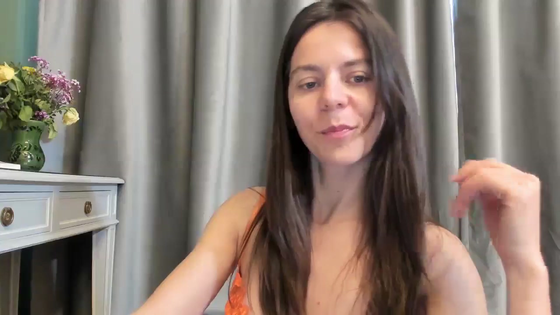 Gallery image thumbnail from CamilaAccardi's myfreecams stream on, 03/29/2026, 15:06 image 19 of 20