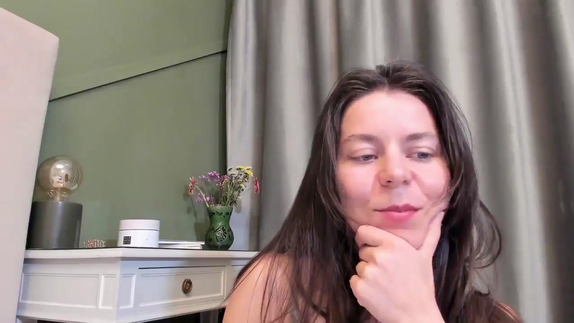 Gallery image thumbnail from CamilaAccardi's myfreecams stream on, 03/30/2026, 17:50 image 11 of 20