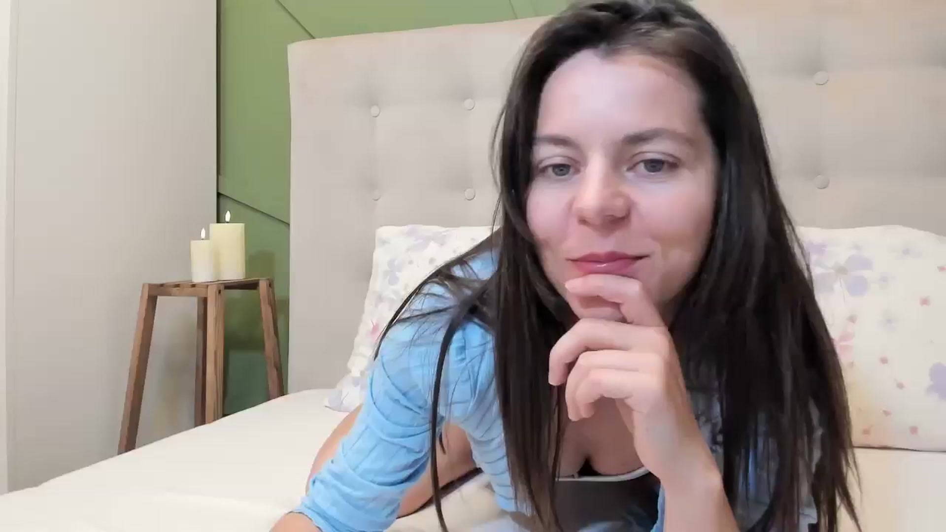 Gallery image thumbnail from CamilaAccardi's myfreecams stream on, 03/31/2026, 18:49 image 1 of 20