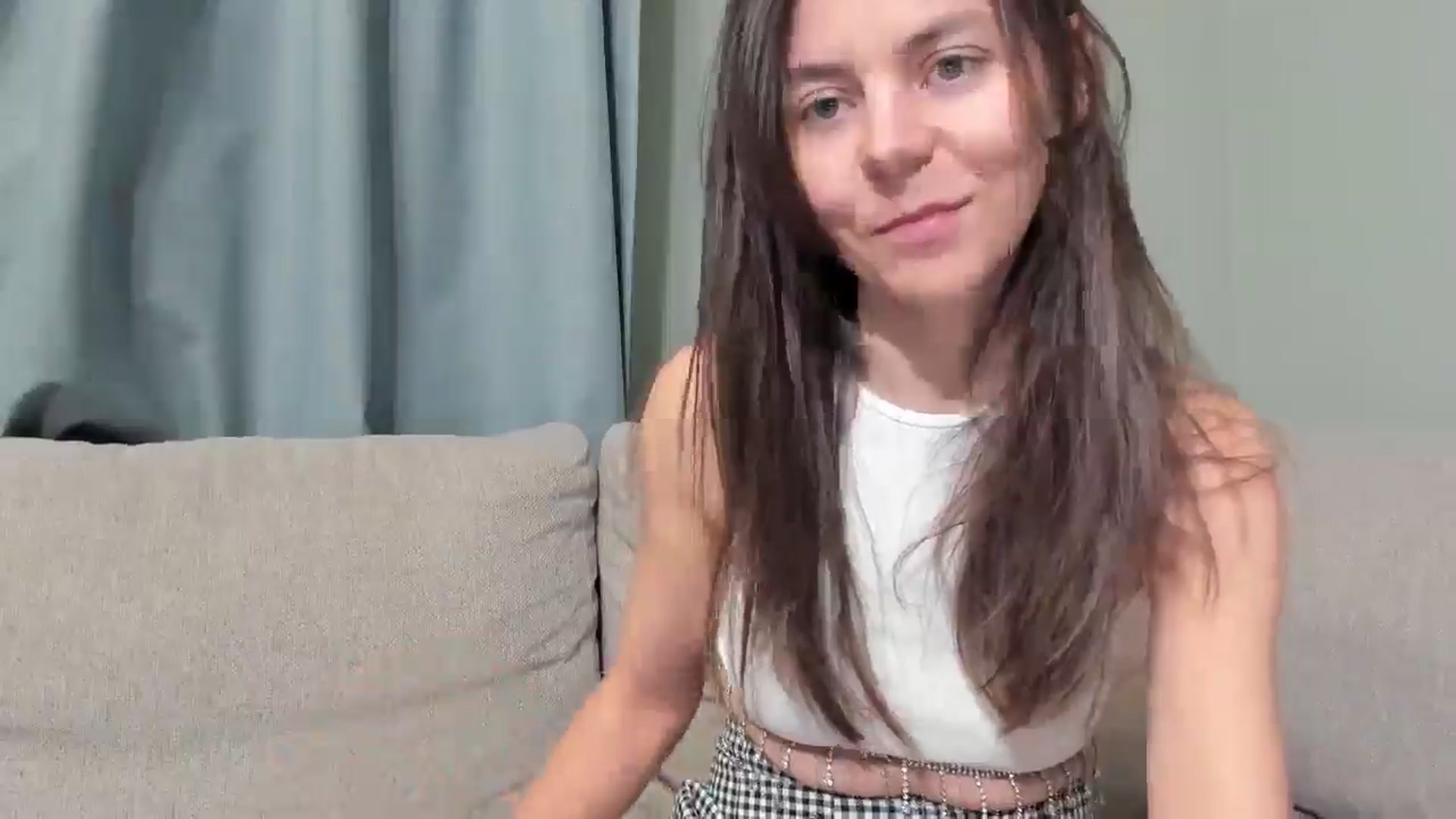 Gallery image thumbnail from CamilaAccardi's myfreecams stream on, 04/16/2026, 18:17 image 15 of 20