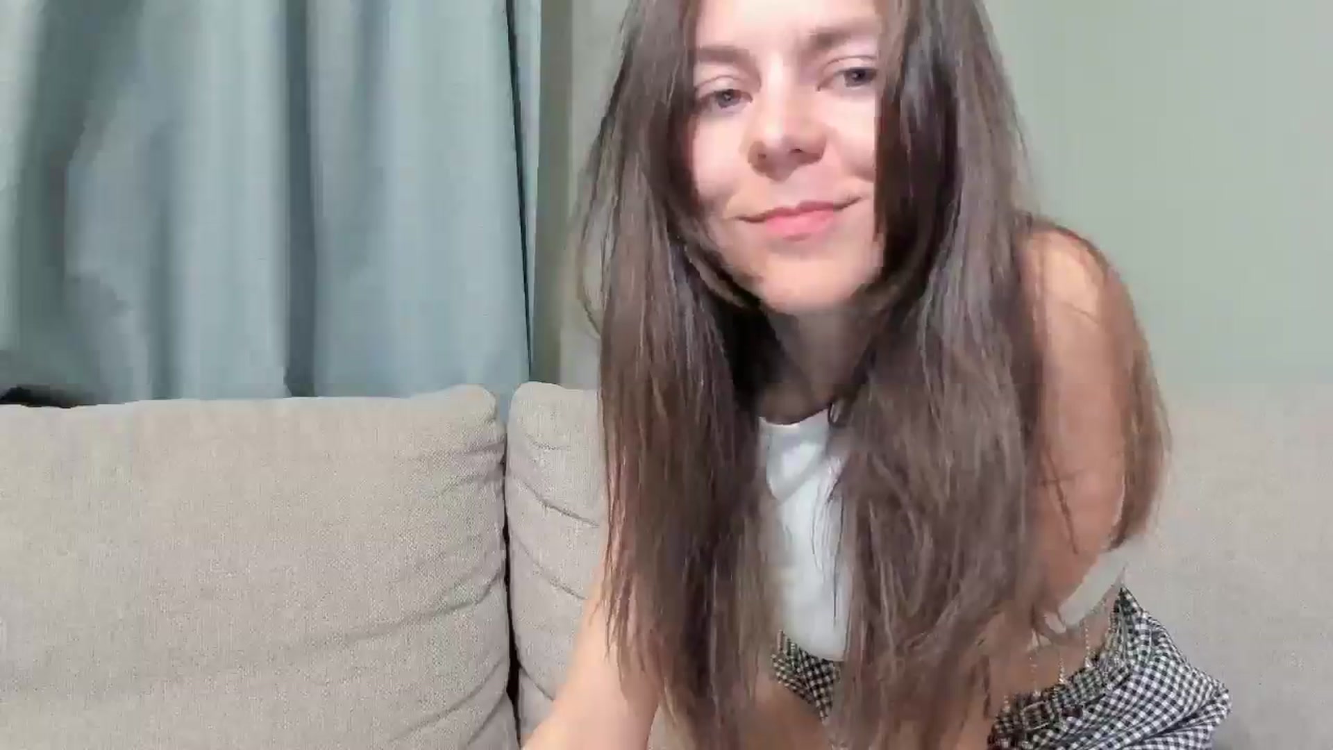 Gallery image thumbnail from CamilaAccardi's myfreecams stream on, 04/16/2026, 18:17 image 18 of 20