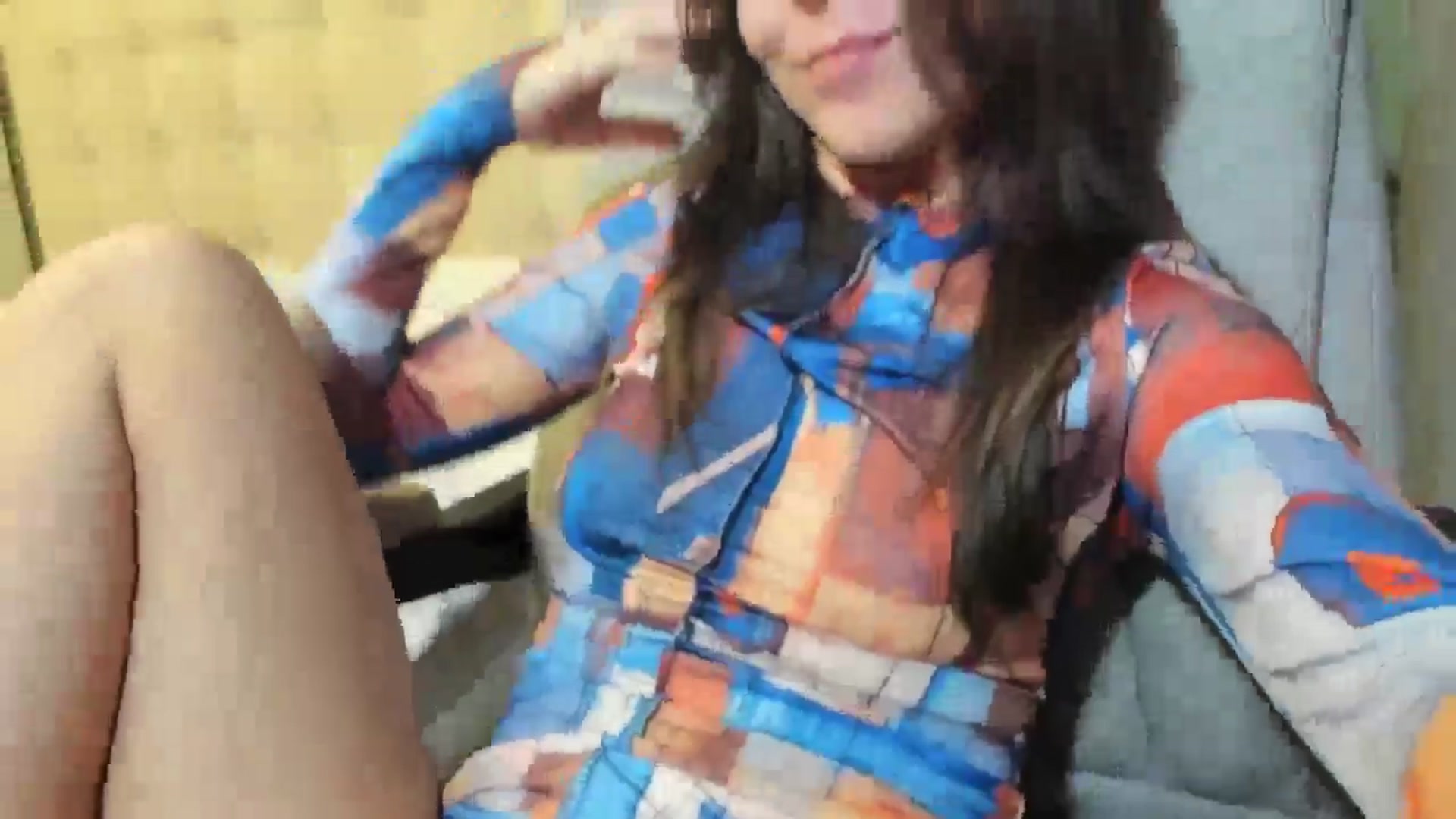 Gallery image thumbnail from CamilaAccardi's myfreecams stream on, 04/21/2026, 19:27 image 16 of 20