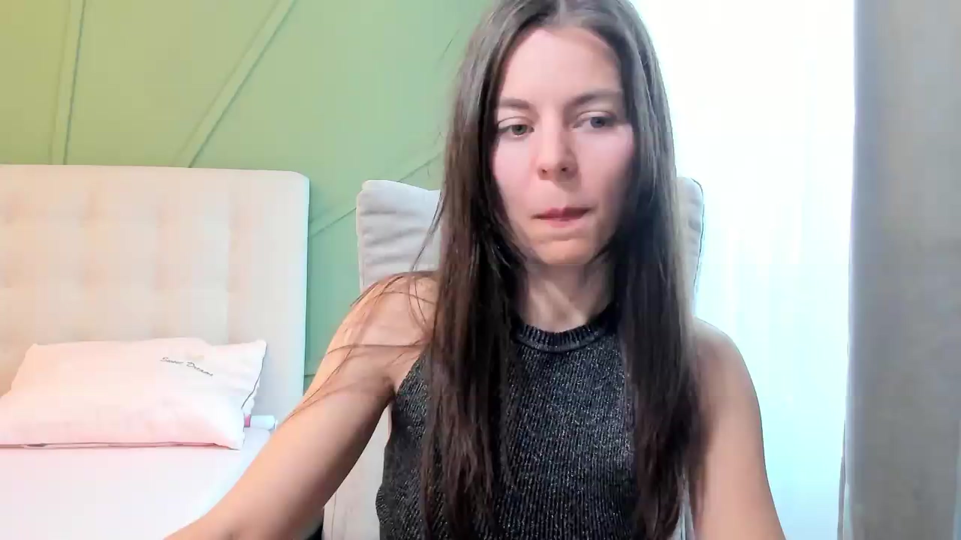 Gallery image thumbnail from CamilaAccardi's myfreecams stream on, 05/06/2026, 12:36 image 3 of 20
