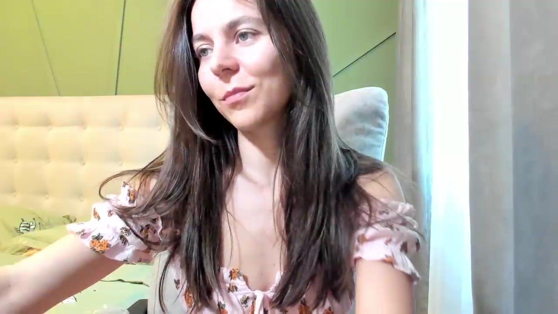 Gallery image thumbnail from CamilaAccardi's myfreecams stream on, 05/10/2026, 13:17 image 15 of 20