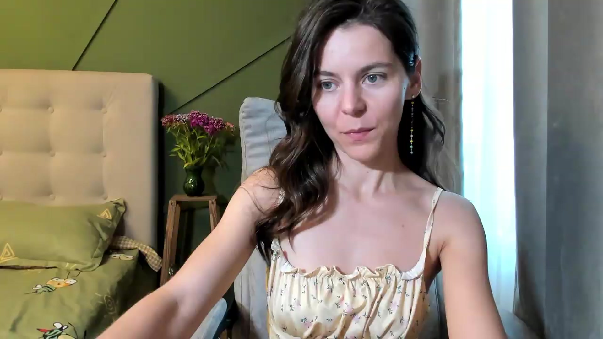 Gallery image thumbnail from CamilaAccardi's myfreecams stream on, 05/16/2026, 11:30 image 14 of 20