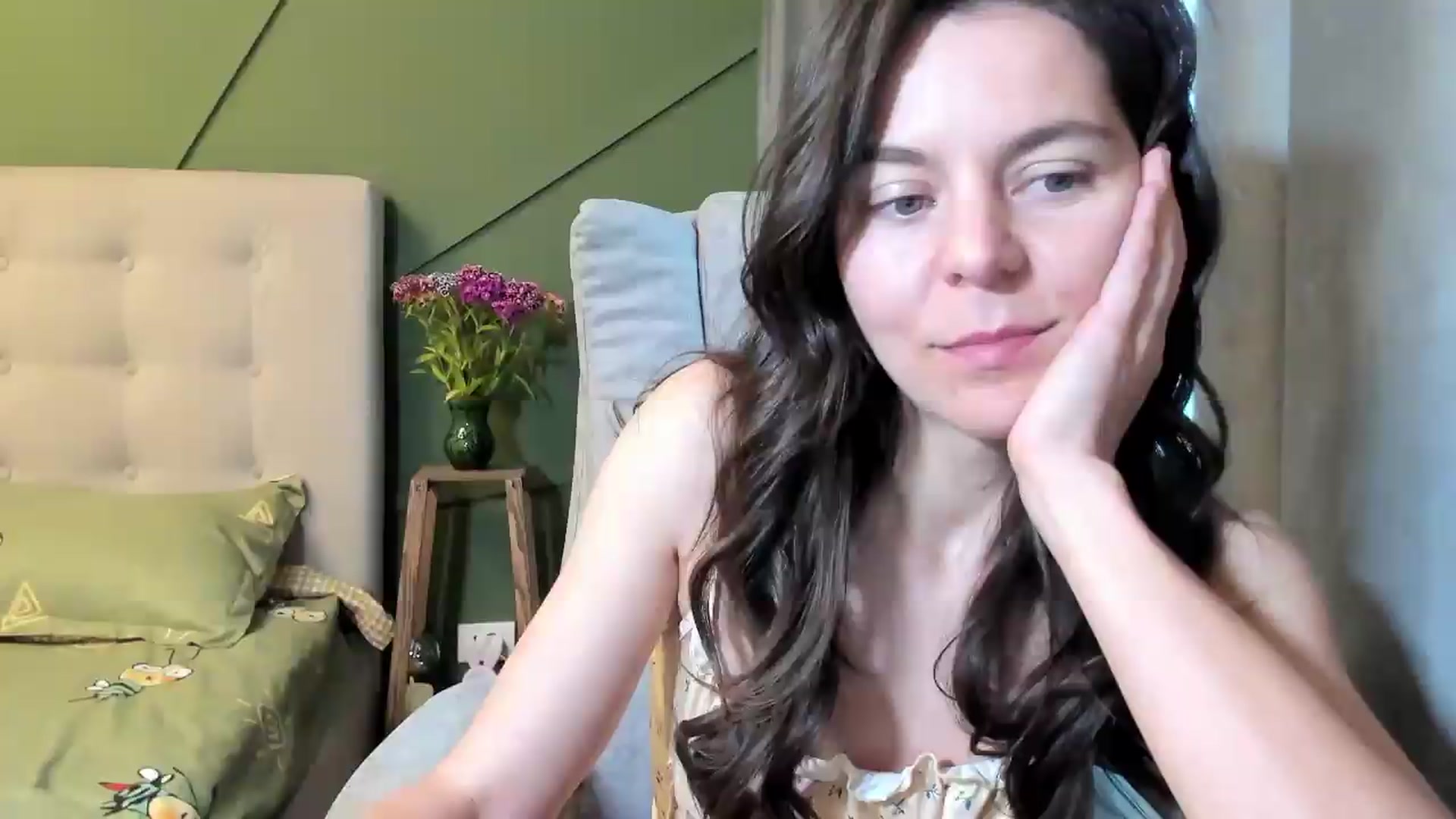 Gallery image thumbnail from CamilaAccardi's myfreecams stream on, 05/16/2026, 11:30 image 9 of 20